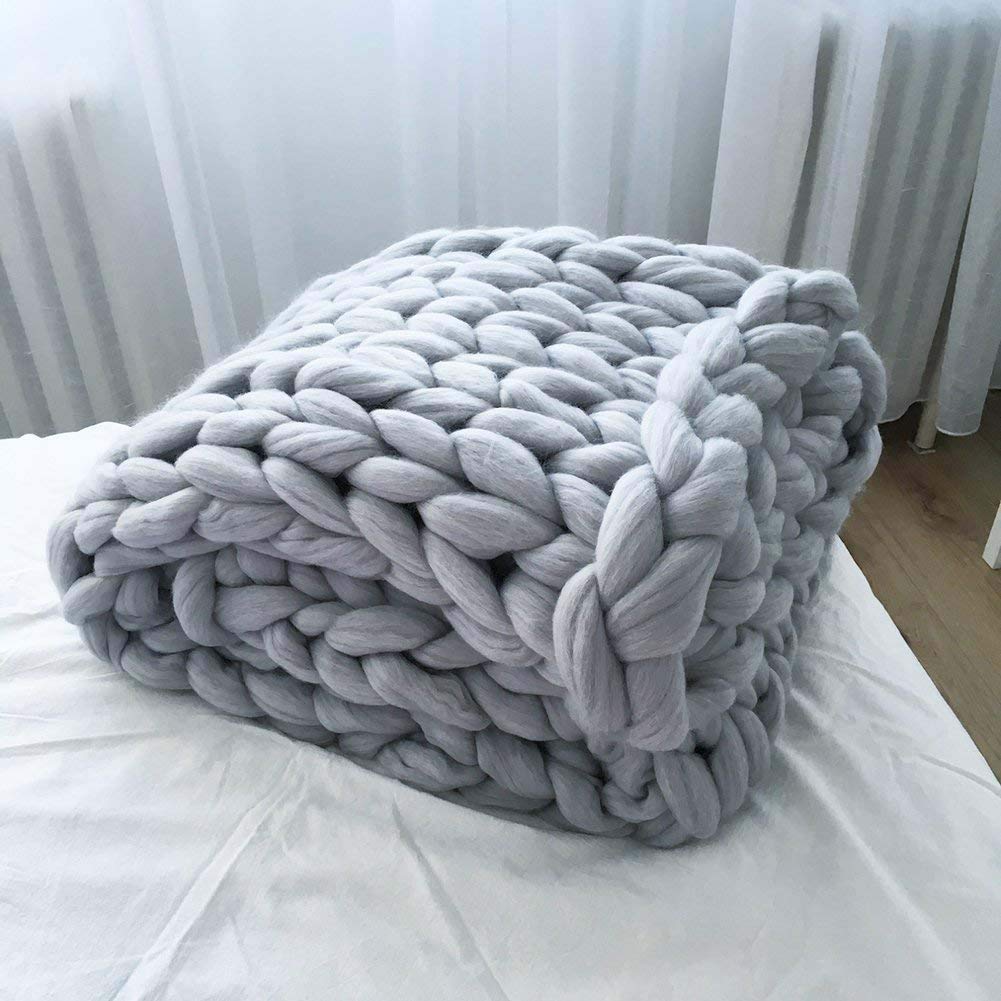 Chunky Knit Blanket - Handmade Bulky Yarn Throw - 40x40 in (100x100cm) - Soft Grey Boho Home Decor for Bed, Sofa, Chair, Pet Bed & Yoga Mat - Cozy & Warm Winter Essential for Living Room & Bedroom