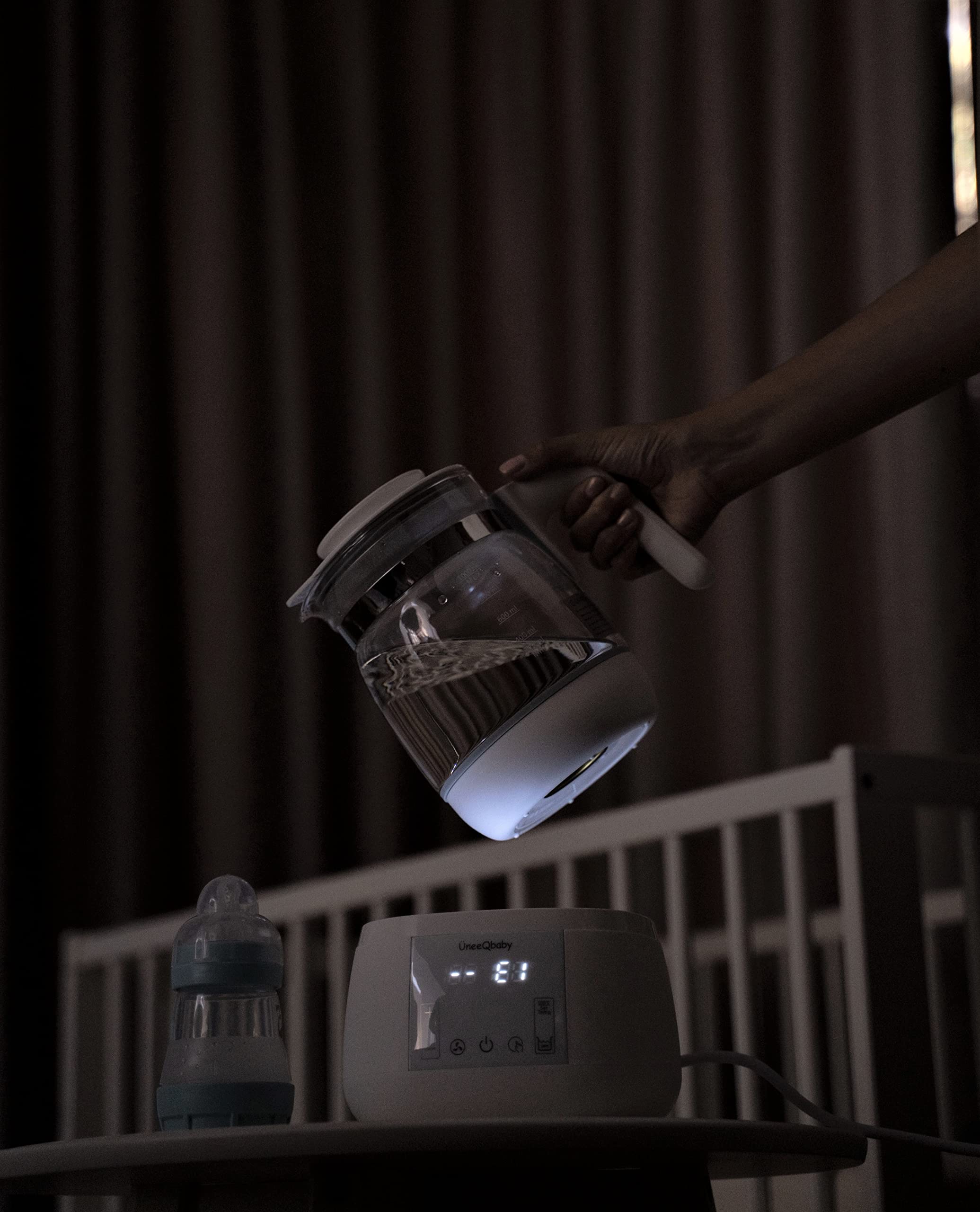 ÜneeQbaby PerfectTemp Baby Bottle Maker - 24-Hour Temperature Controlled Formula Dispenser, Fast 2-Minute Preparation, Ultra Quiet Operation with Night Light - Ideal for Night Feedings & Travel (Perfect for Newborns & Busy Parents)