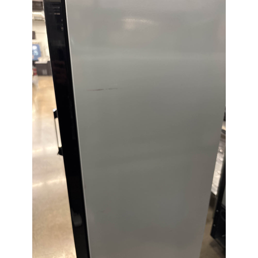 Refurbished Nella 22 Single Door Glass Merchandiser Refrigerator - Perfect for Convenience Stores, Cafes & Retail Display