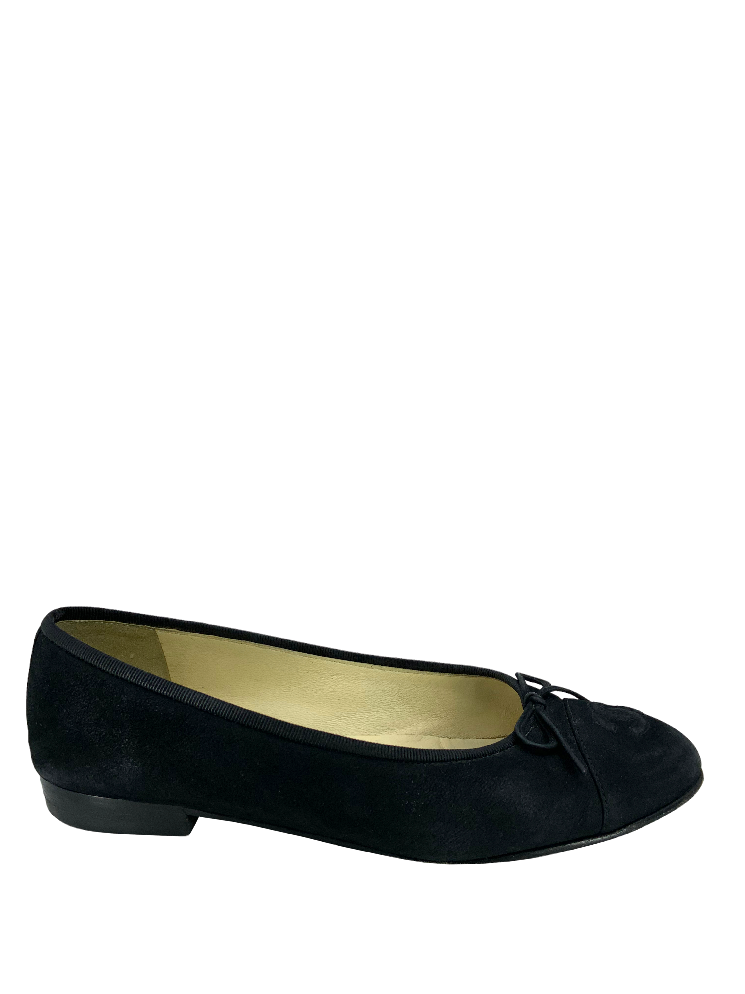 Chanel CC Cap Toe Suede Ballet Flats Women's Size 7.5 - Comfortable Luxury Flats for Work, Wedding & Everyday Wear