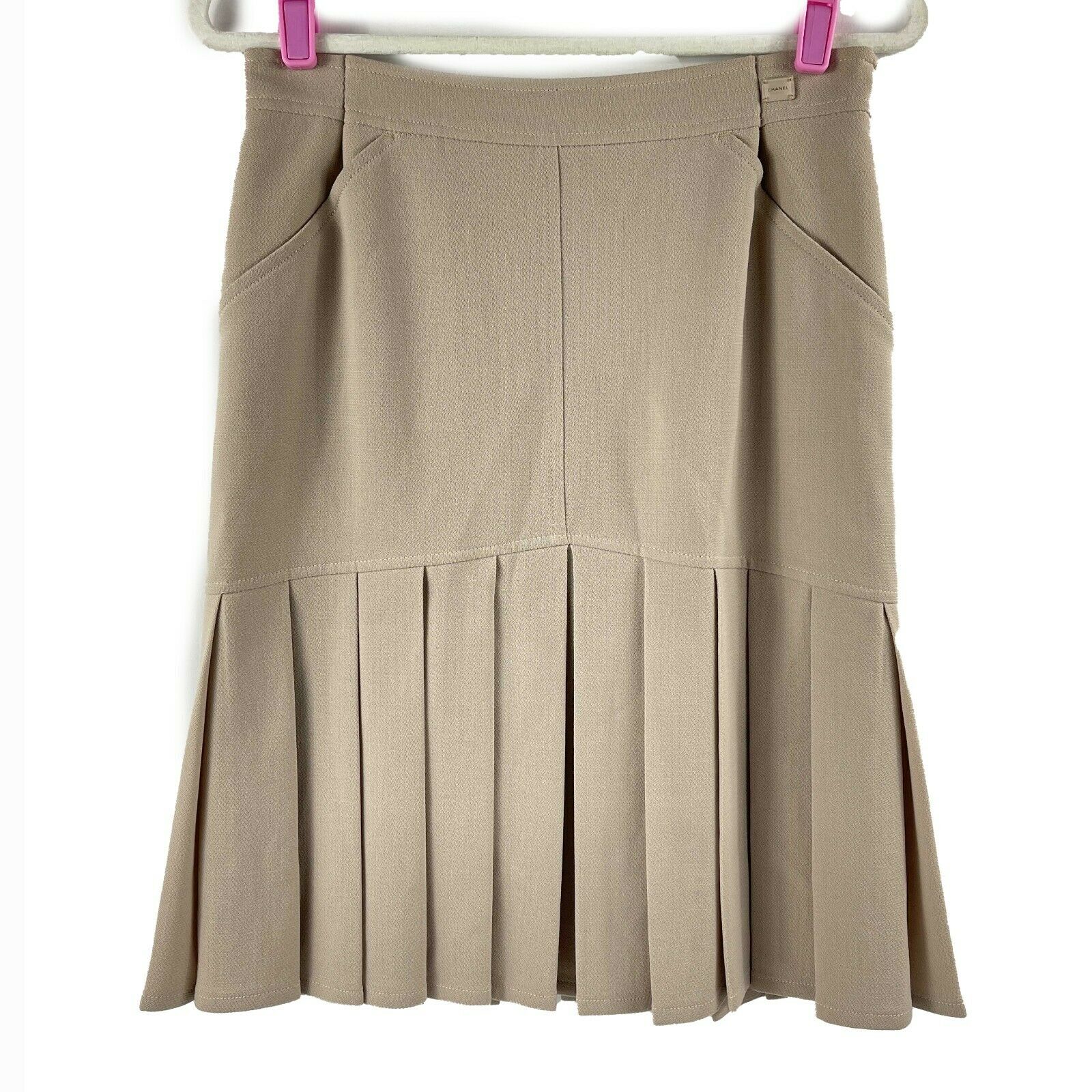 Chanel Wool Pleated Midi Pencil Skirt in Beige Tan - Size US 10 (42) | Elegant Office Wear & Fall Fashion Staple