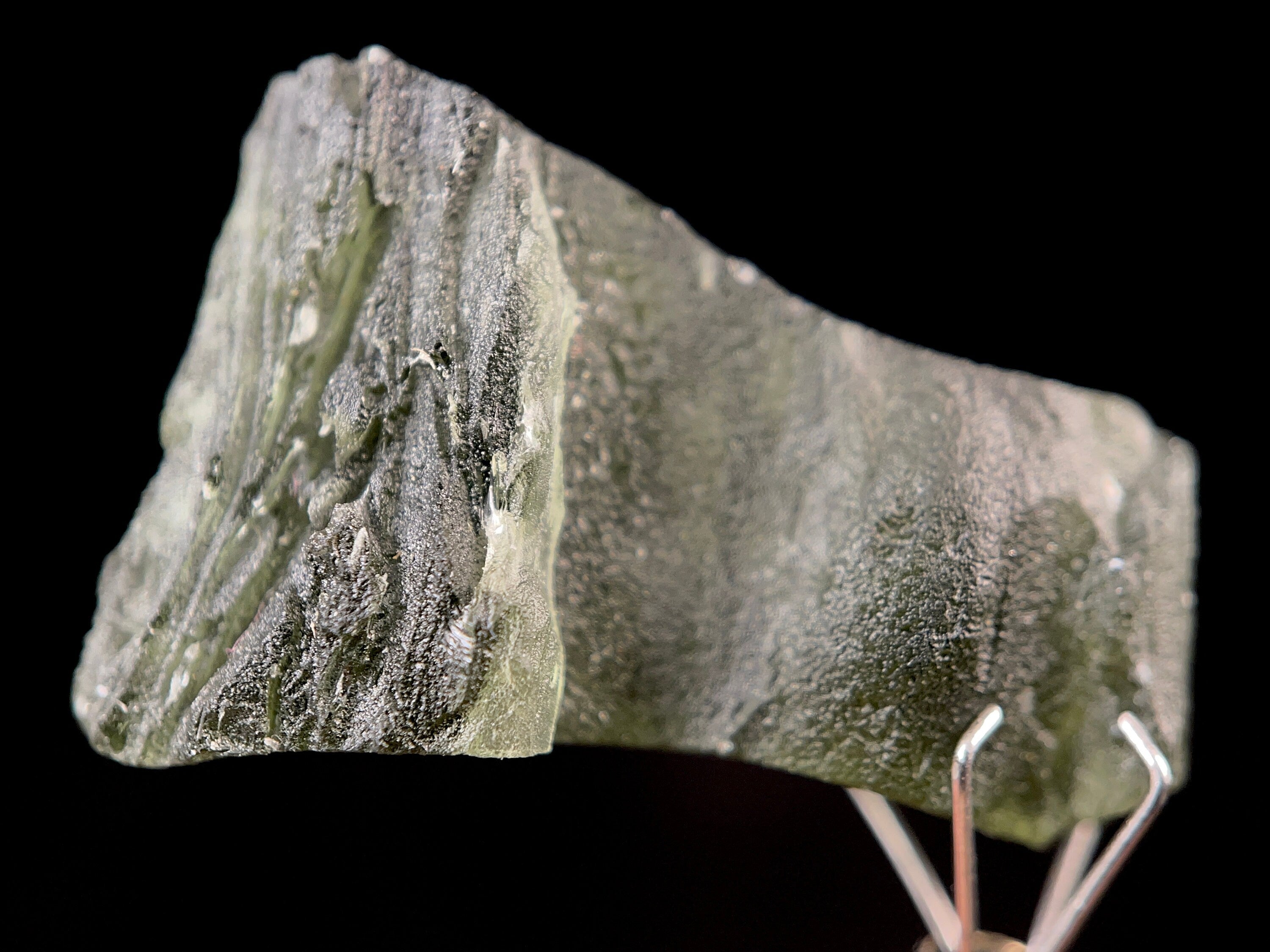3.6g Genuine Raw Moldavite Crystal Stone - Natural Green Moldavite for Jewelry Making, Meditation & Energy Healing (51505)