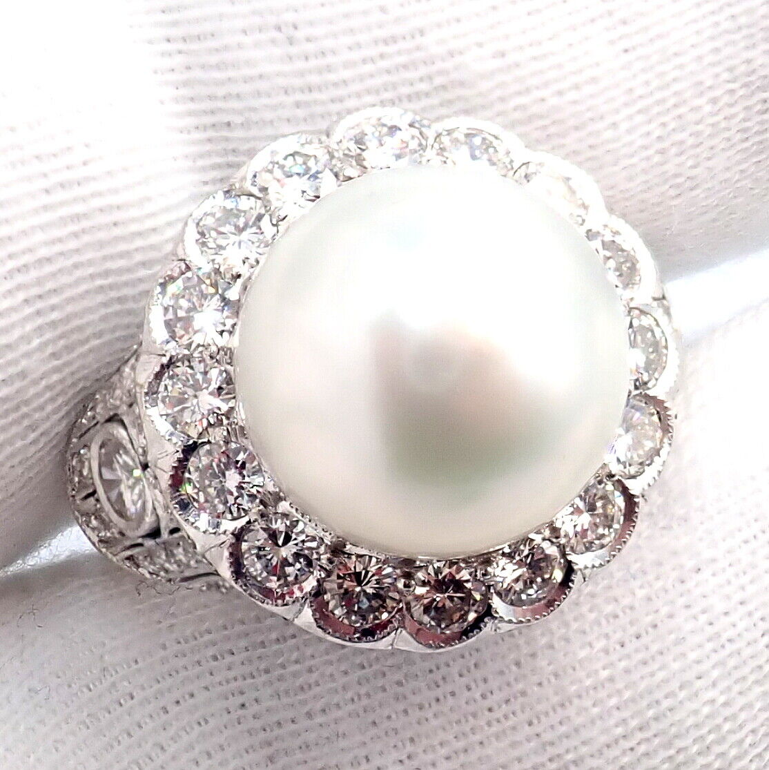 Vintage 18k White Gold Diamond & 12.5mm Pearl Cocktail Ring for Women - Elegant Bridal, Anniversary, or Evening Party Jewelry Gift