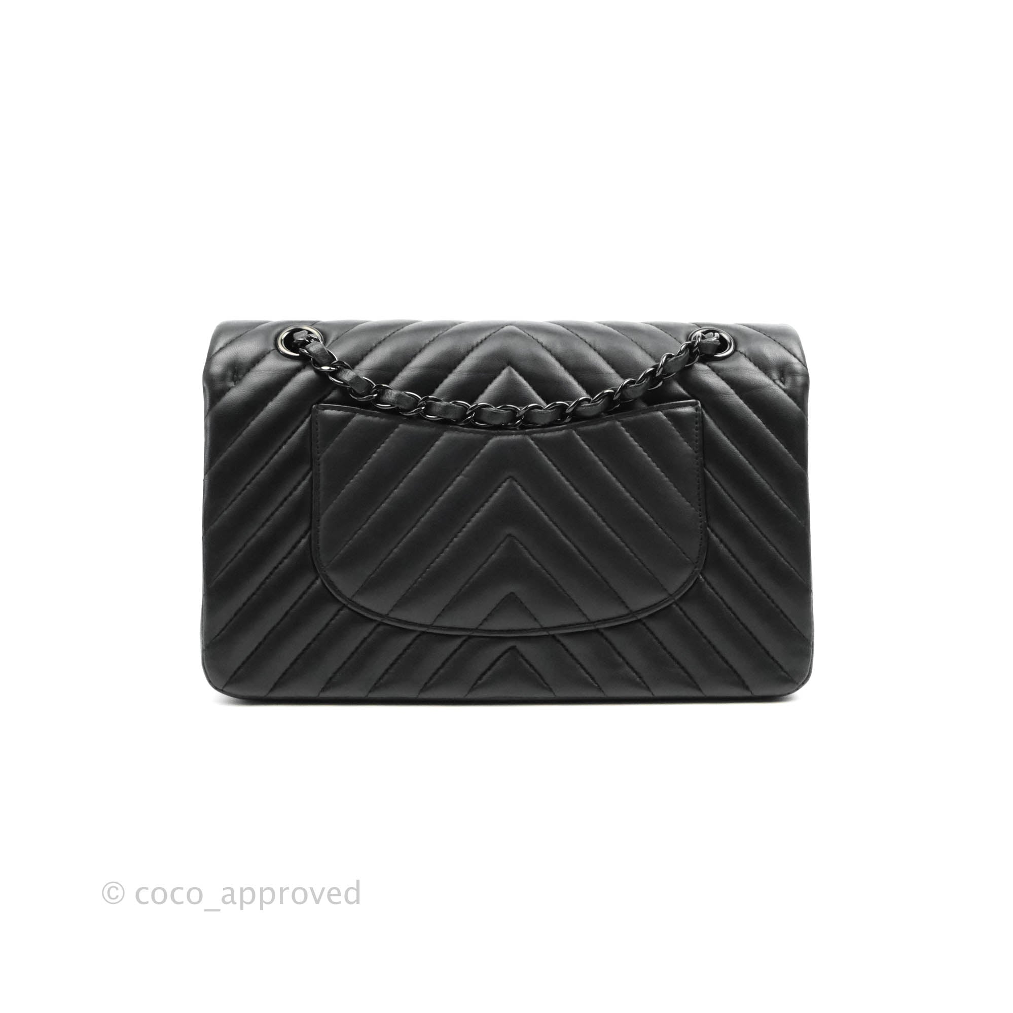 Chanel Classic Chevron M/L Medium Double Flap So Black Lambskin Bag - Luxury Designer Handbag for Women, Perfect for Evening Events & Special Occasions
