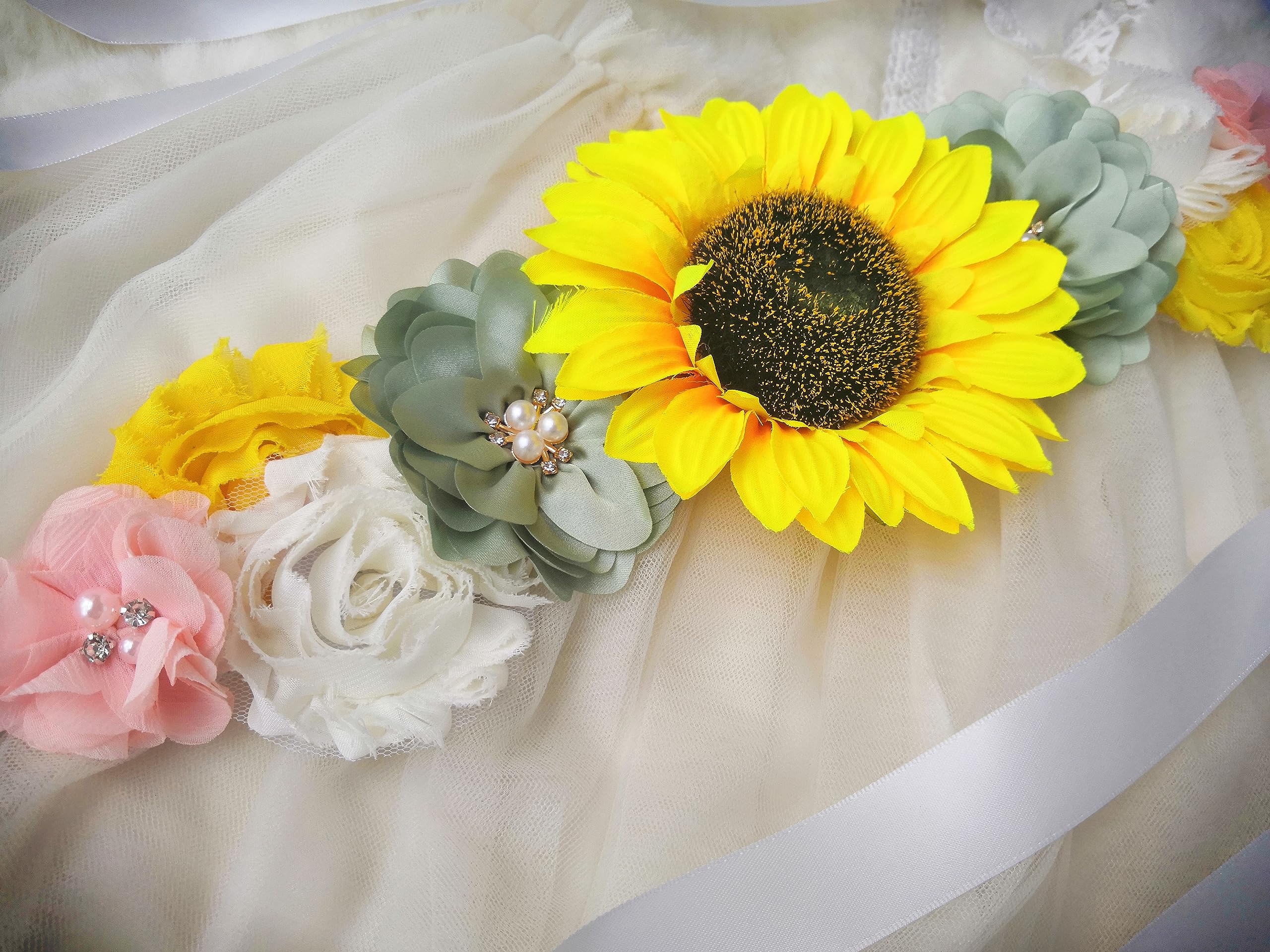 Sunflower Baby Shower Sash for Gender Reveal - Maternity Pregnancy Belly Band for Boy or Girl Announcement - Perfect for Baby Showers, Gender Reveal Parties & Maternity Photos