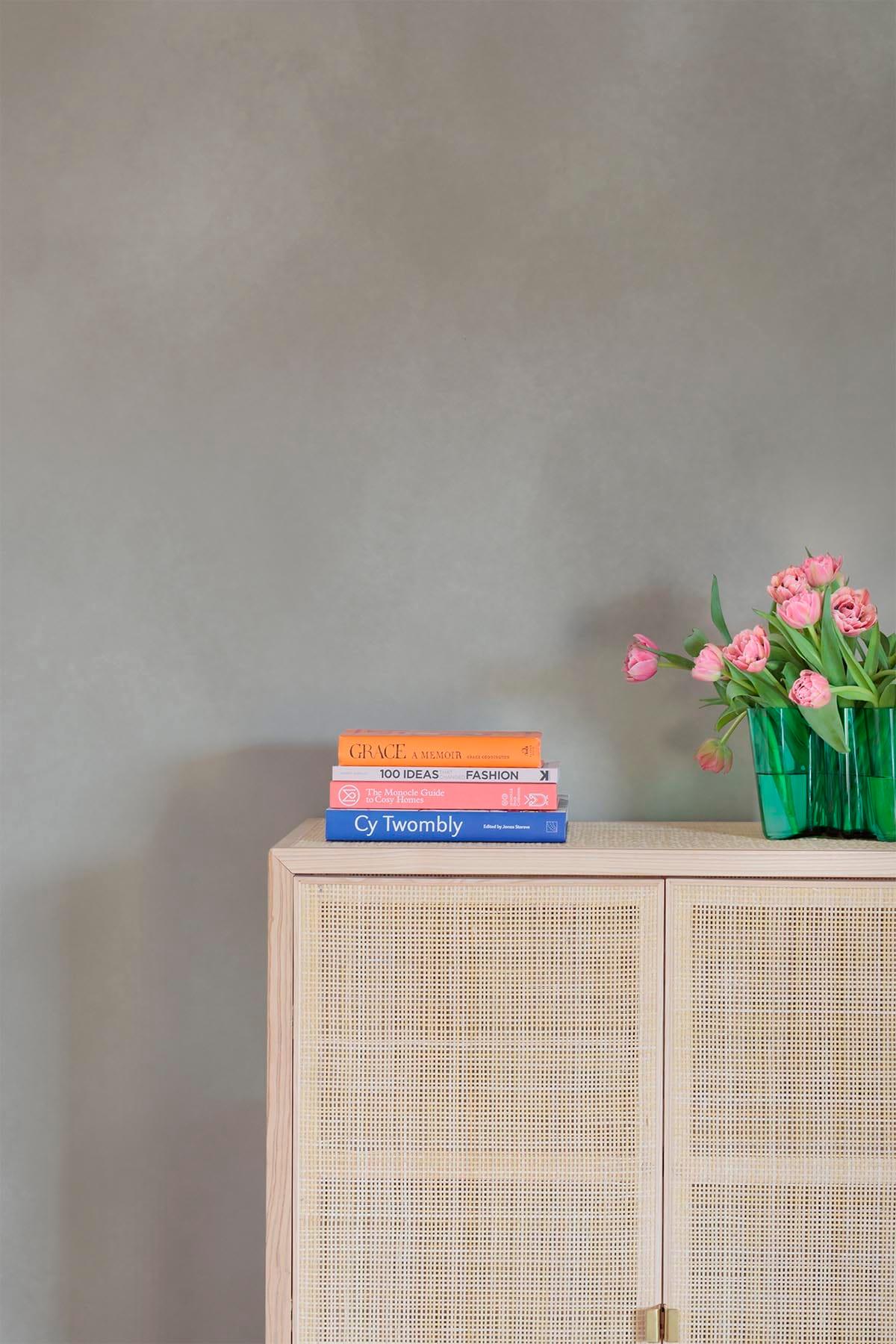 Chalk Warm Greige Paint - Premium Matte Finish Interior Wall Paint for Living Room, Bedroom & Home Decor - Eco-Friendly & Low VOC - Perfect for Modern & Cozy Spaces