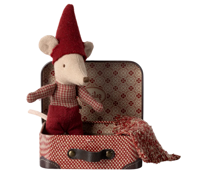 Maileg Christmas Mouse with Baby in Suitcase - Adorable Holiday Toy for Kids & Collectors - Perfect for Stocking Stuffers, Gift Exchanges & Nursery Decor
