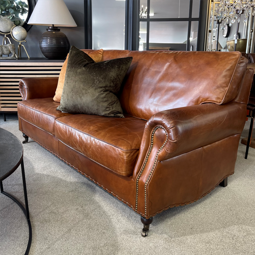 Winslow Leather 2-Seater Sofa in Aged Brown - Luxurious Vintage Style Living Room Furniture for Small Spaces & Apartments