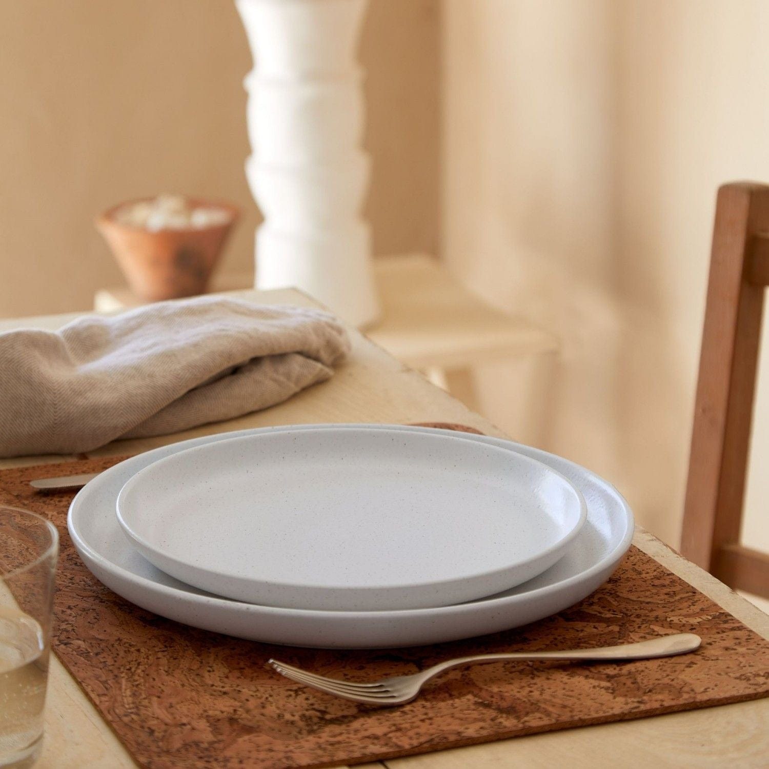 Casafina Pacifica Salad Plates - Set of 4, Durable Porcelain Dinner Plates for Home & Restaurant Use, Multiple Color Options - Perfect for Parties, Weddings & Everyday Dining