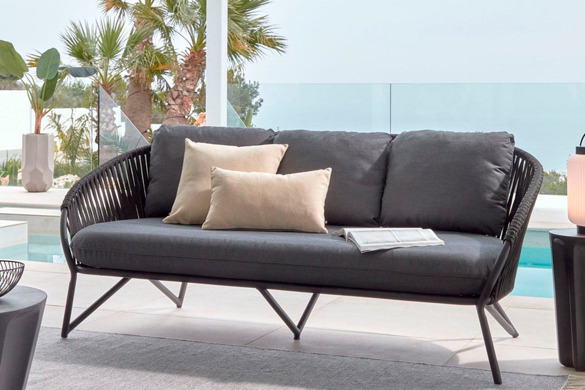 Como Branzie 3-Seater Sofa - Modern Fabric Couch for Living Room, Lounge & Office - Comfortable Sectional Sofa with Soft Cushions for Family Gatherings & Relaxation