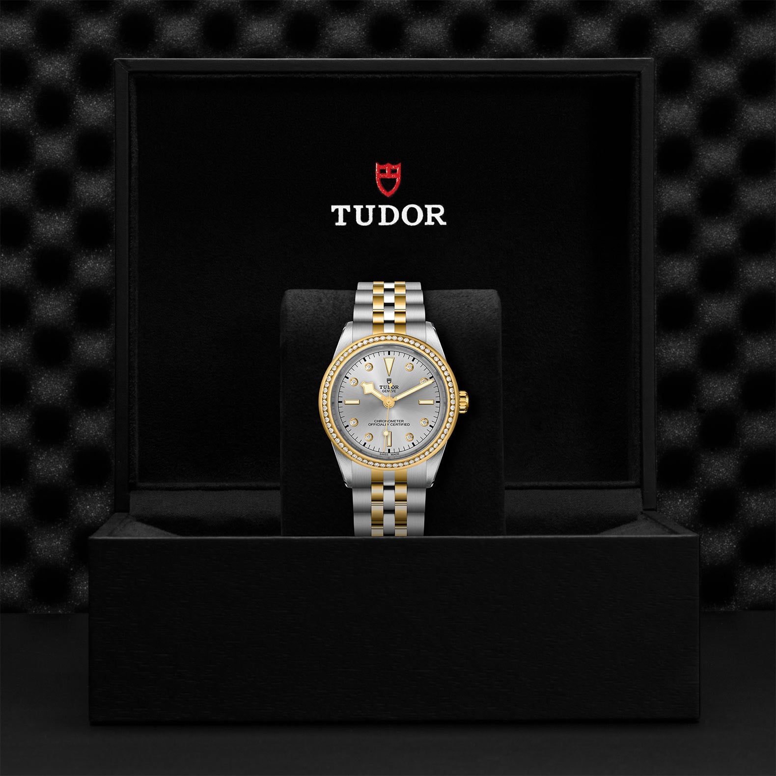 Black Bay One 39 S&G Watch - Luxury Automatic Diver Watch for Men - Waterproof Stainless Steel Timepiece - Perfect for Diving, Business & Formal Occasions