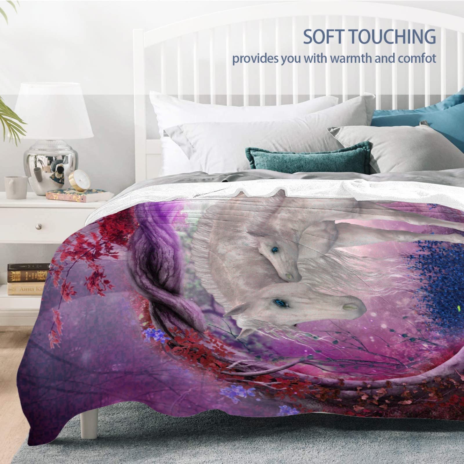 Premium Microfiber Flannel Horse Print Throw Blanket - Ultra Soft Lightweight Cozy Blanket for Couch, Bed, Sofa & Chair - 120