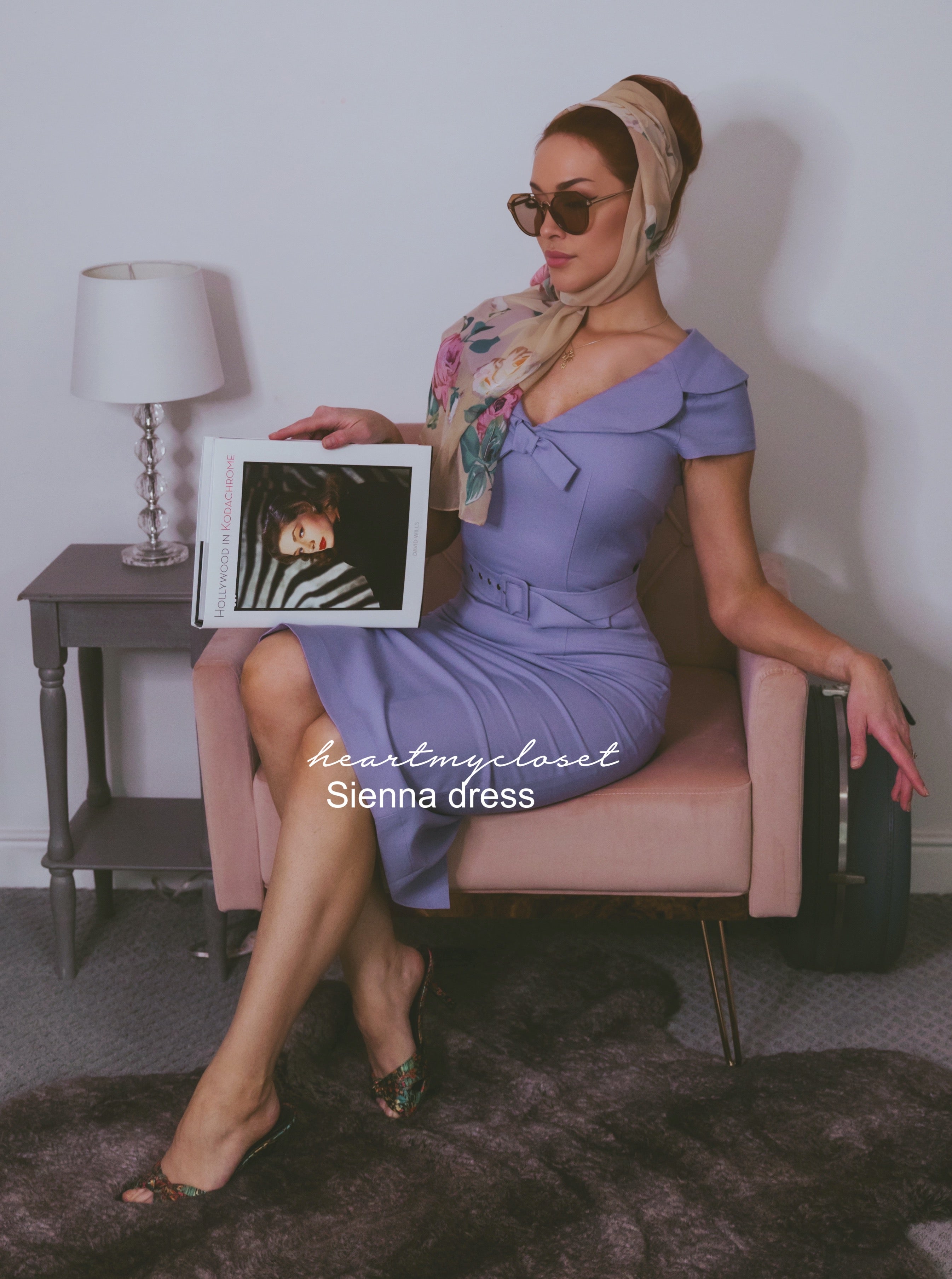 Vintage 50s 60s TV Inspired Lavender Bow Tie Dress - Retro Style Party Outfit for Women, Cosplay & Themed Events