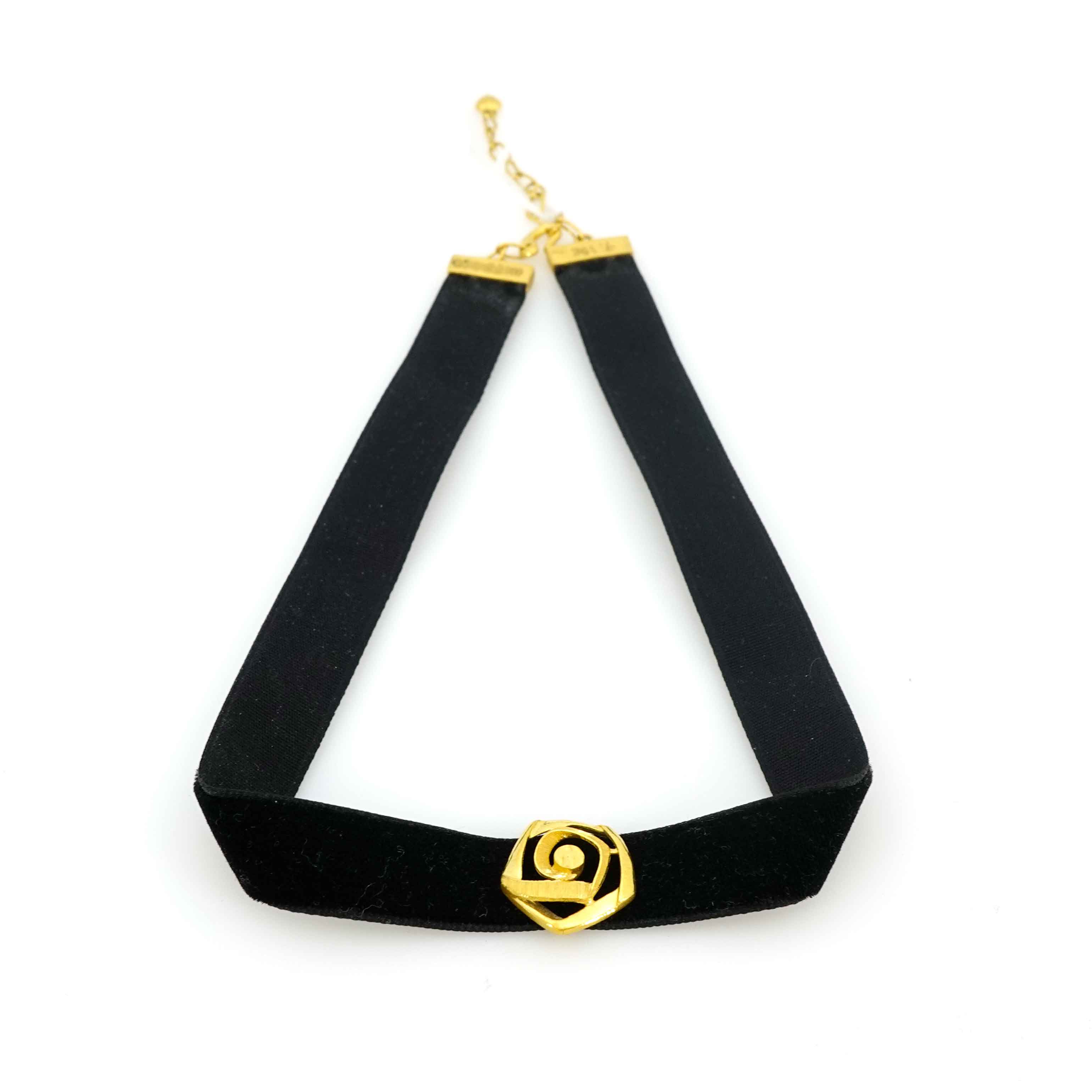24K Gold Plated Choker Necklace for Women - Elegant Rose Design, Perfect for Parties, Weddings & Special Occasions