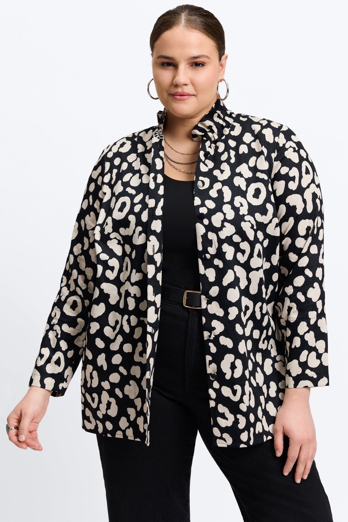Carolina Plus Cheetah Print Long Sleeve Shirt Jacket for Women - Stylish Fall & Winter Layering Piece for Casual Outings and Date Nights