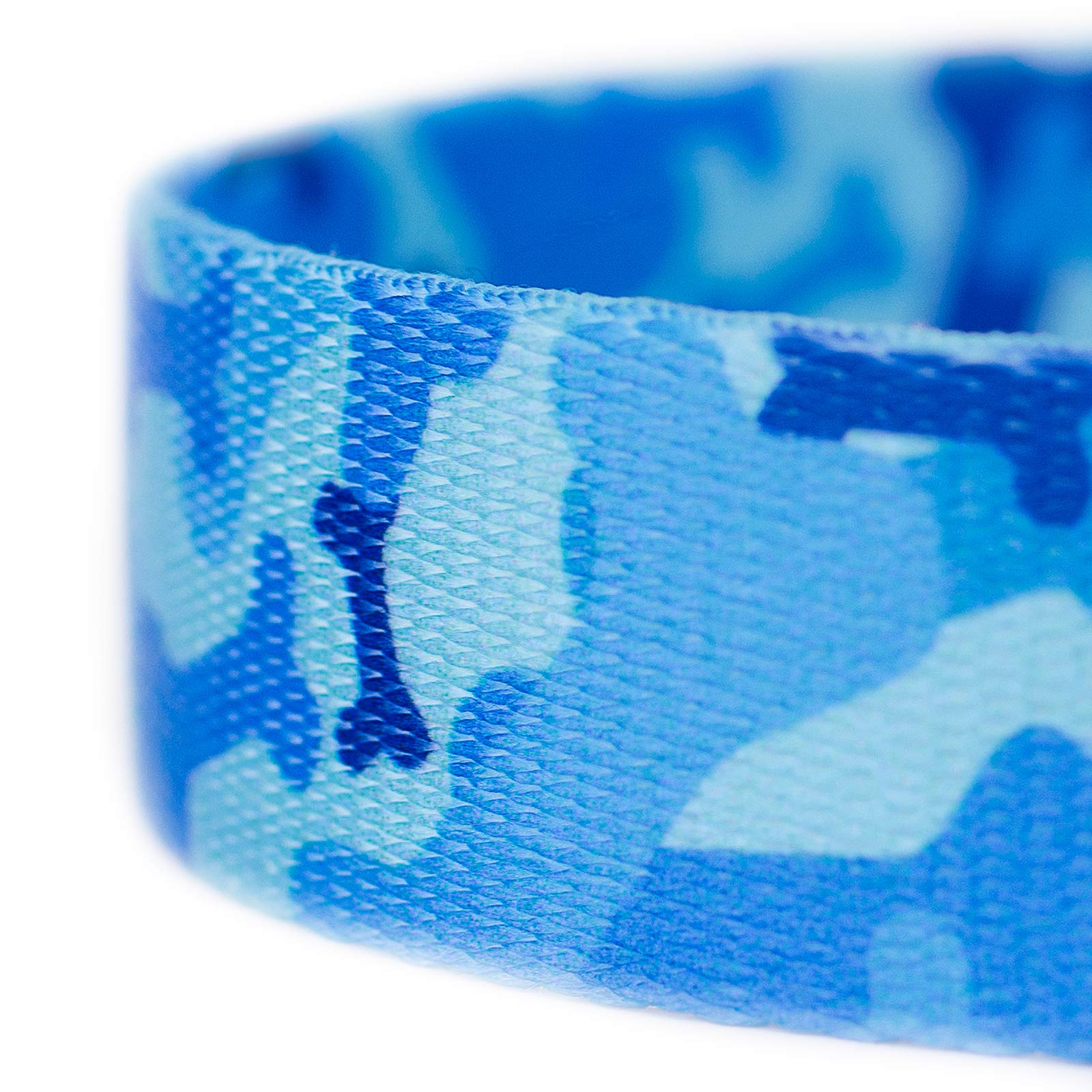 Country Brook Design® 5/8 Inch Blue Bone Camo Dog Leash - 4 Feet Strong Nylon Pet Lead for Walking, Training & Outdoor Adventures