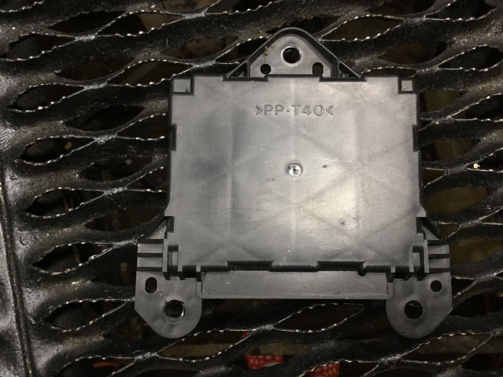 04 05 06 Toyota Prius AC Temperature Control Module 88650-47050 OEM Replacement - Perfect for Climate Control System Repair & Maintenance