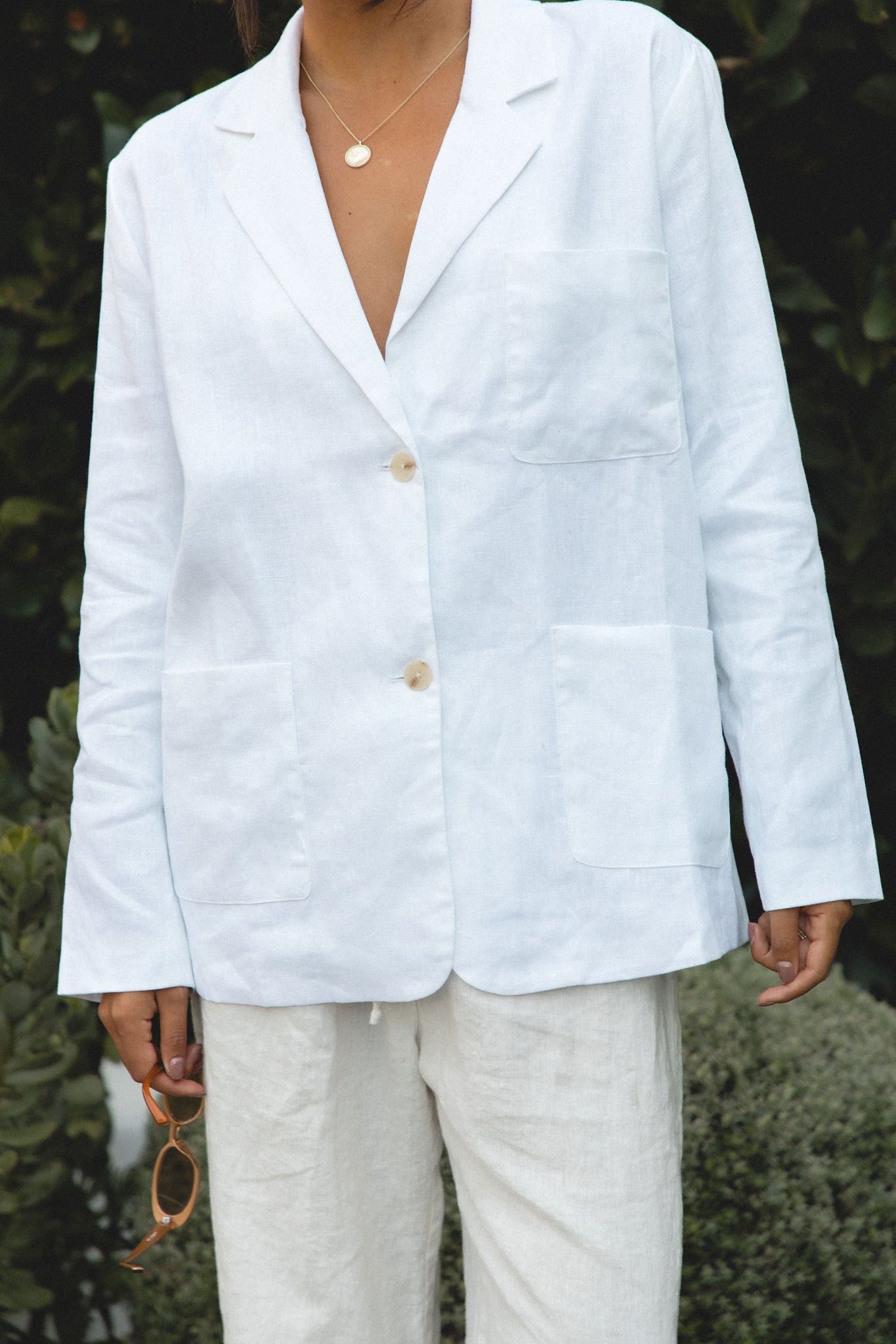 Stylish Women's Linen Blazer for Summer - Lightweight Breathable Beach Wedding Jacket - Perfect for Seaside Parties, Outdoor Events & Office Wear