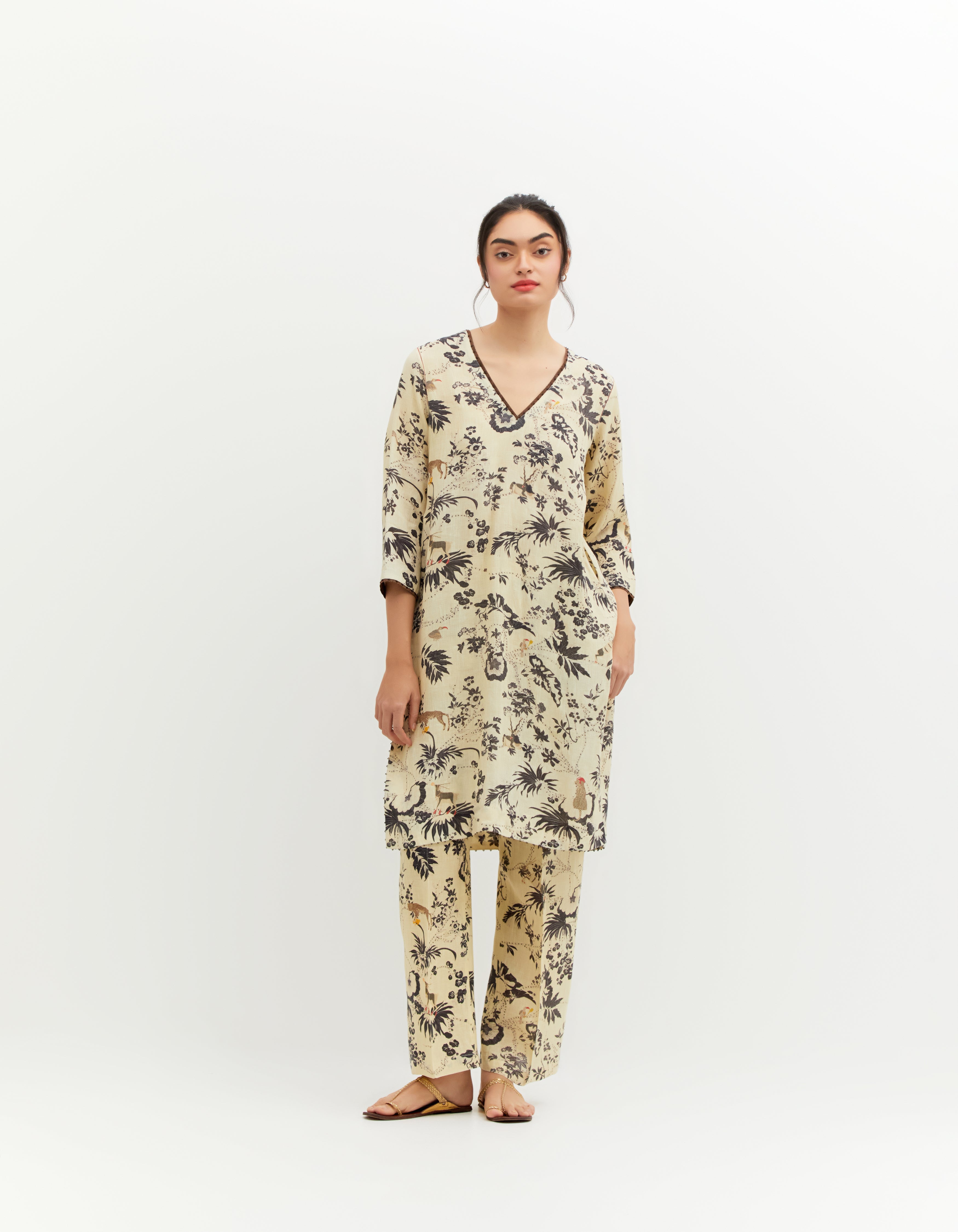 SD Rainforest Damini Kurta - Black & White Linen Tunic Top for Women | Boho Chic Summer Outfit, Casual Wear & Festival Fashion