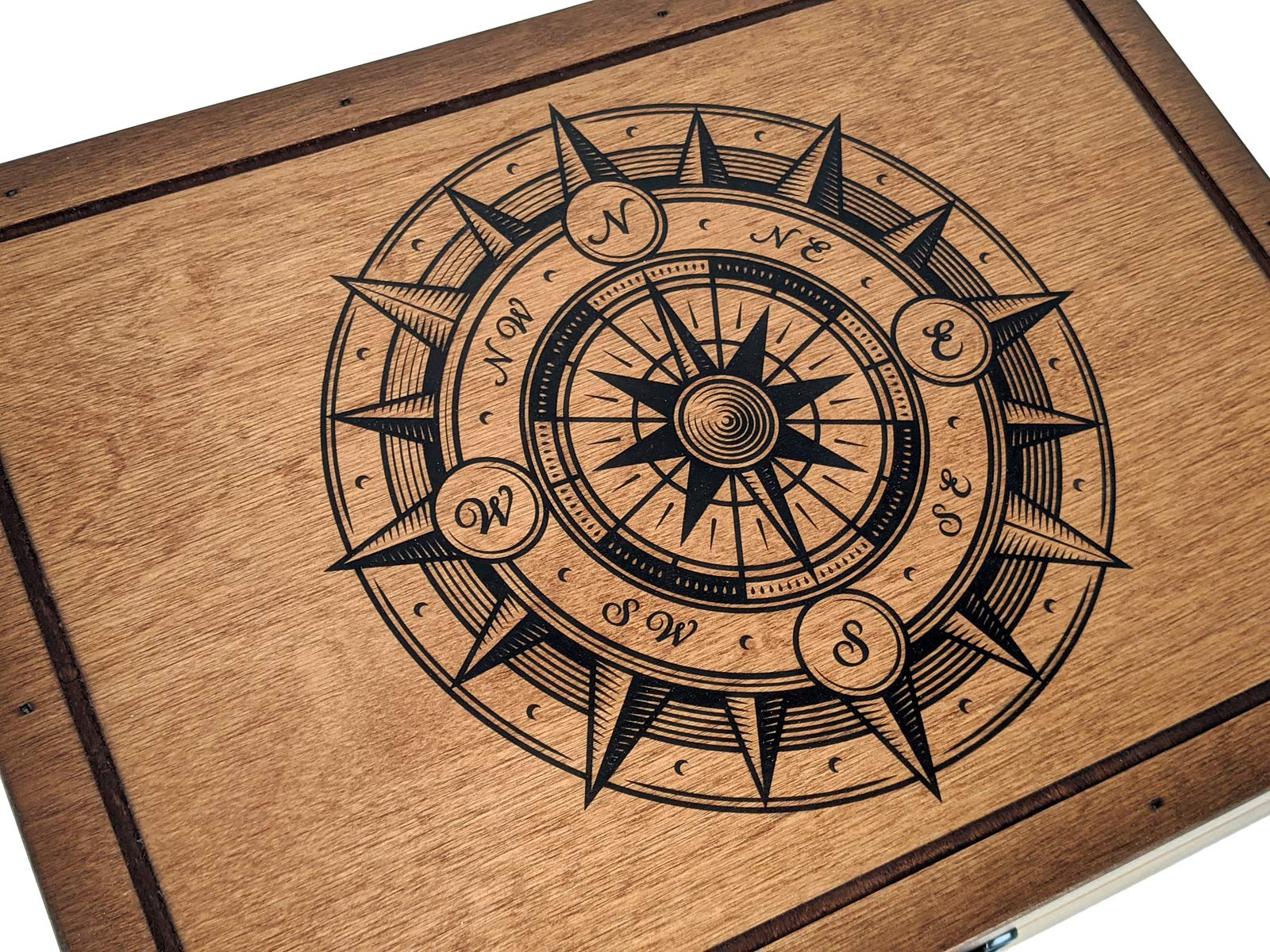 Premium Compass Rose Alcohol Gift Set - Elegant Whiskey & Liquor Present for Men & Women - Perfect for Holidays, Birthdays & Corporate Gifts