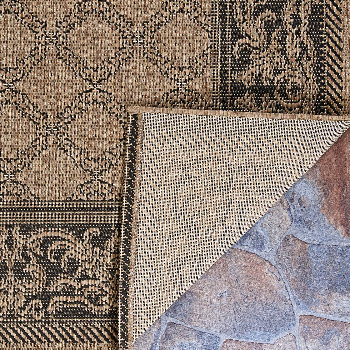 Couristan Recife Garden Lattice Indoor/Outdoor Area Rug - 8'6