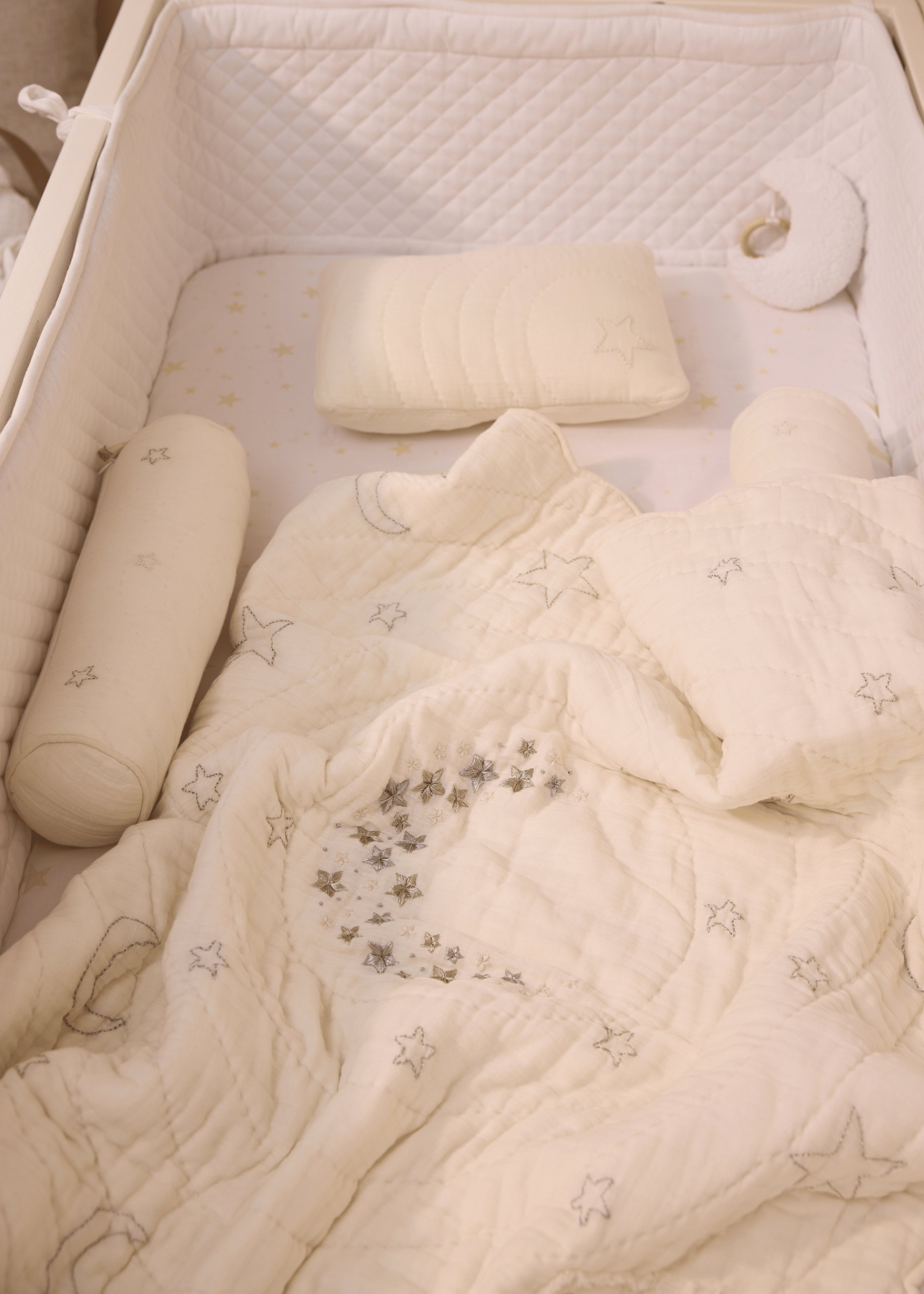 Luna Baby Blanket - Soft & Cozy Infant Swaddle Blanket for Newborns & Toddlers | Perfect for Nursery, Stroller, and Travel | Hypoallergenic & Machine Washable