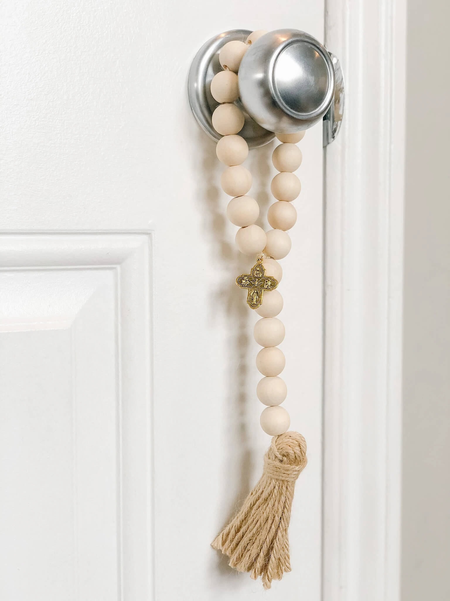 Cross Home Blessing Door Hanger - Religious Wall Decor for Christian Homes - Perfect for Easter, Christmas & Housewarming Gifts