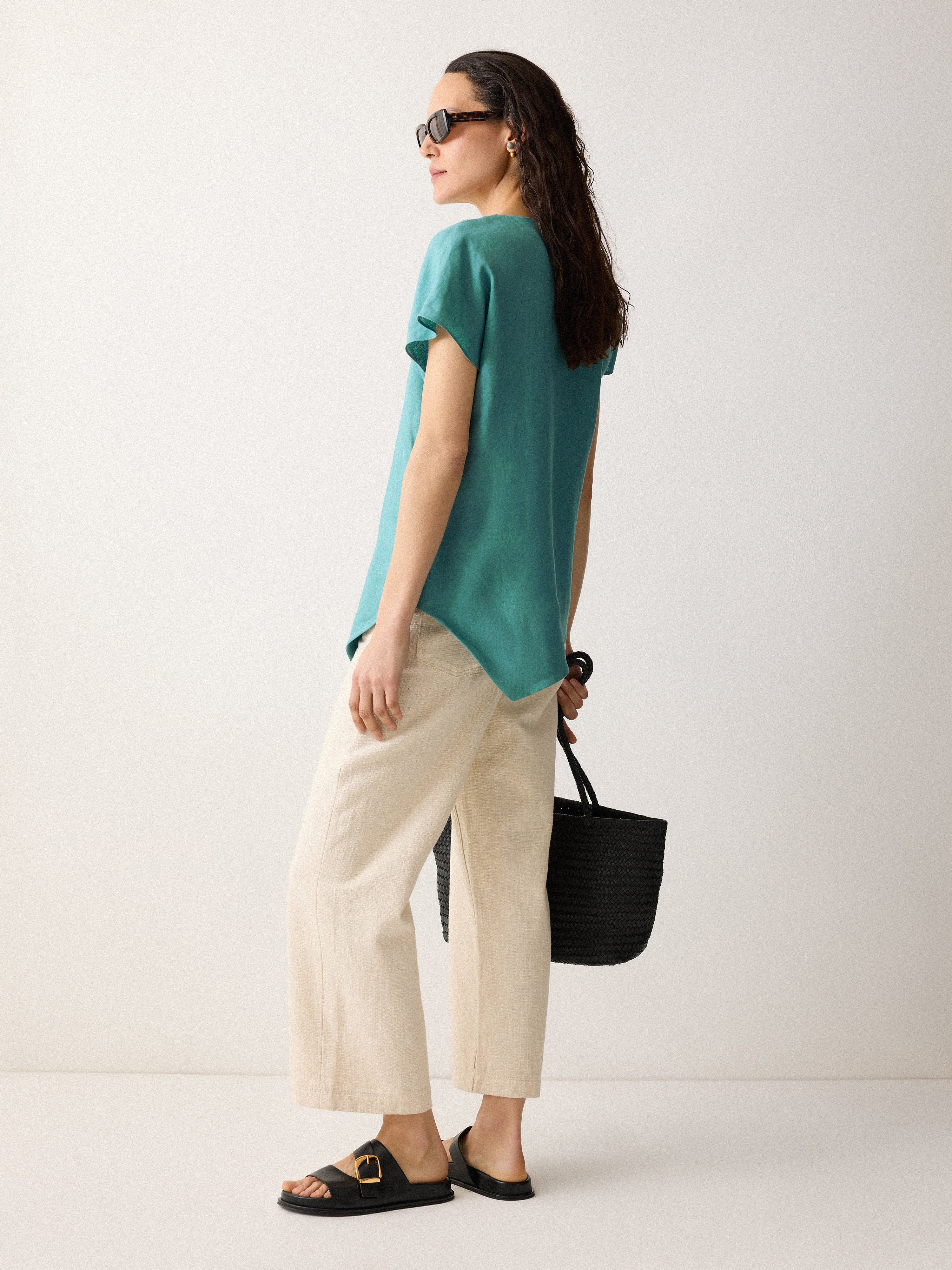 Breathable Linen Relaxed Top for Women - Soft & Comfortable Blue Blouse - Perfect for Summer, Casual Outings & Beach Vacations
