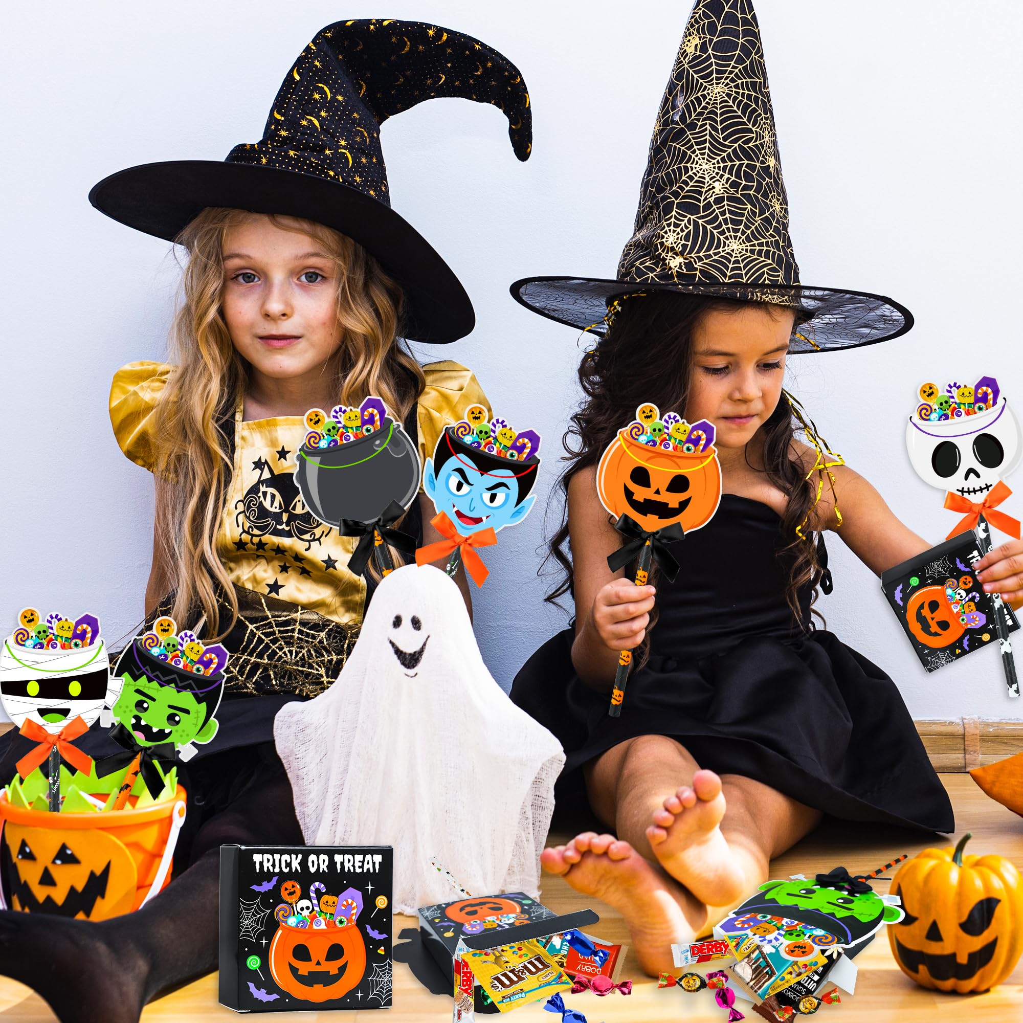 Halloween Party Favor Bags - 30 Pack Bulk Goodie Bags for Trick or Treat, Classroom Prizes & Birthday Party Favors - Perfect for Halloween Events, School Rewards & Candy Giveaways