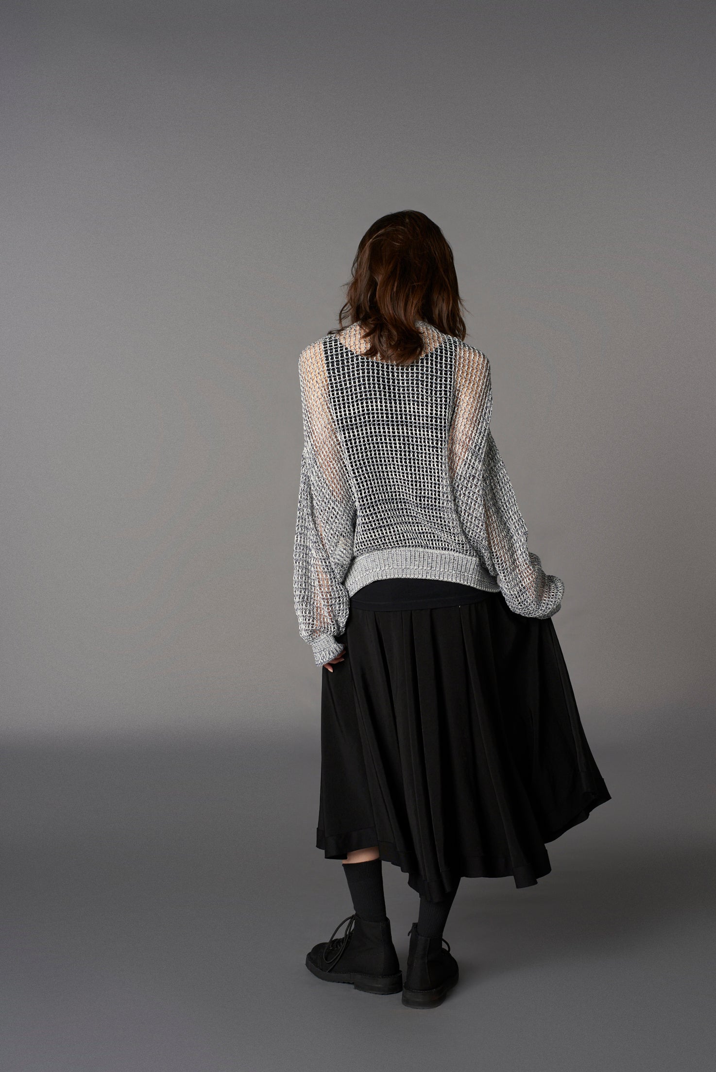 CODE YARN MESH CREW NECK KNIT SWEATER - Women's Lightweight Breathable Pullover Top for Casual Wear & Layering