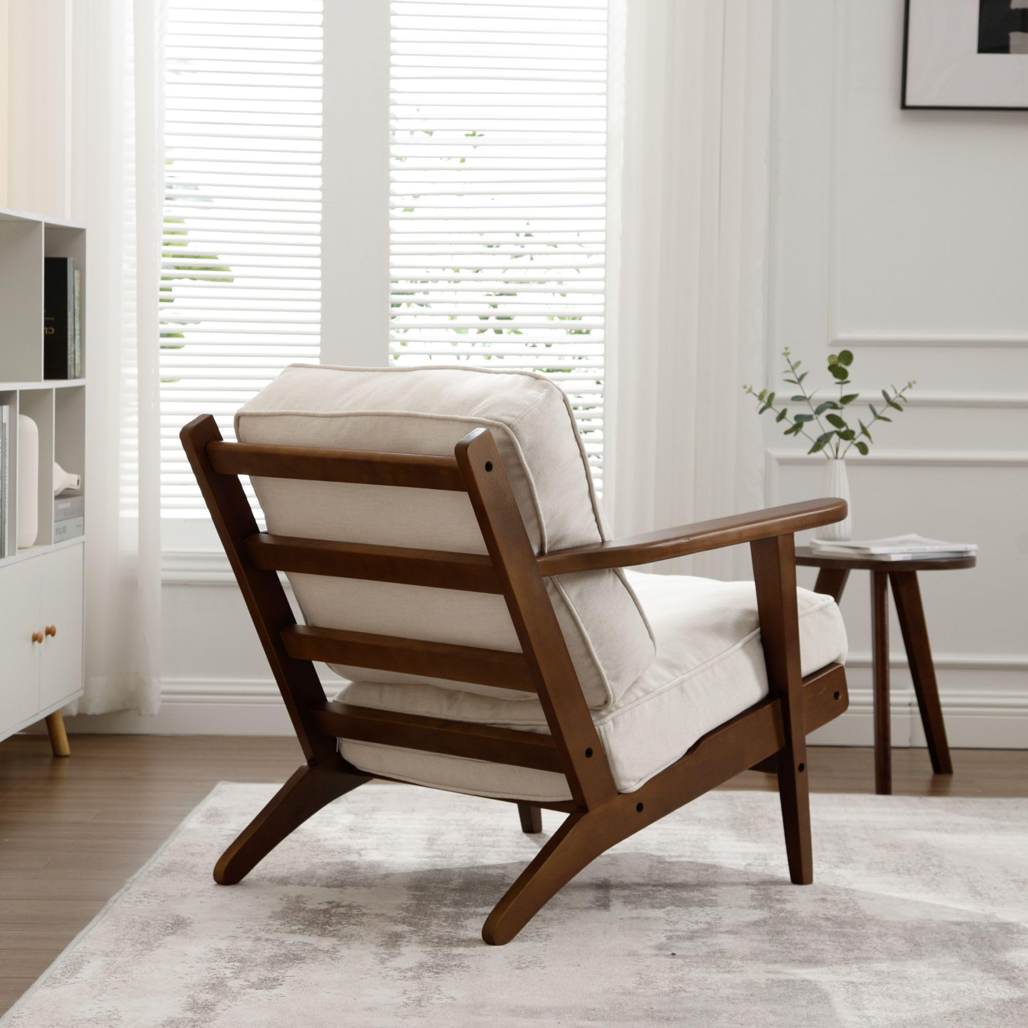 Mid-Century Modern Accent Chair - Fabric Upholstered Armchair with Wooden Legs, Comfortable Low Back Lounge Chair for Living Room & Bedroom - Beige - Perfect for Reading Nooks, Cozy Corners & Small Spaces
