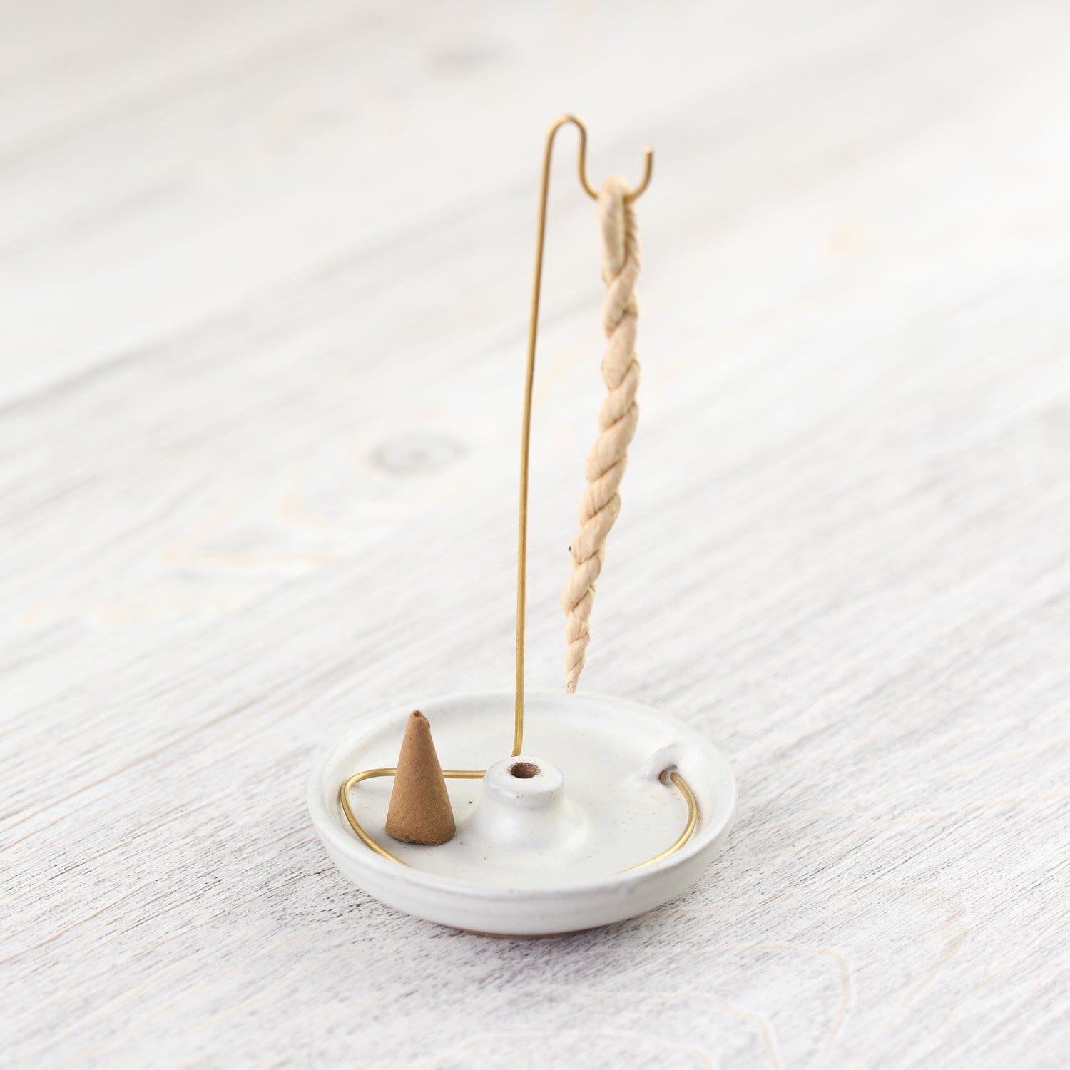 Premium All-in-One Incense Burner - Aromatherapy Essential Oil Diffuser & Holder for Home, Yoga, Meditation & Relaxation | Perfect for Gifts & Spiritual Spaces