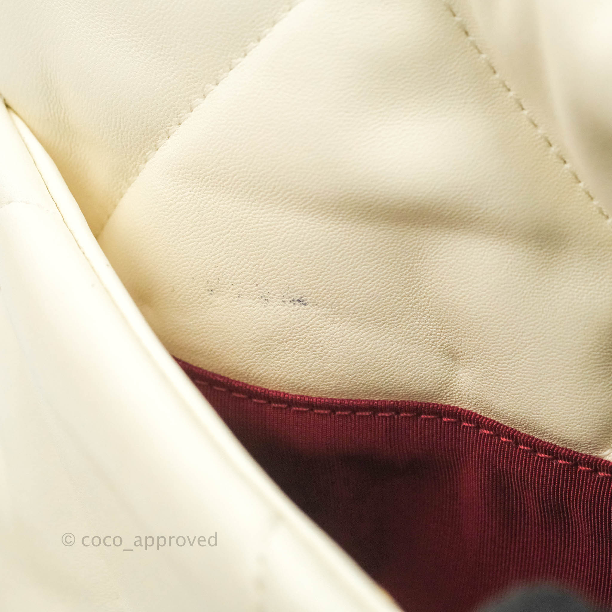 Chanel 19 Small White Mixed Hardware Handbag - Luxury Designer Shoulder Bag for Women | Perfect for Everyday Use, Parties & Special Occasions