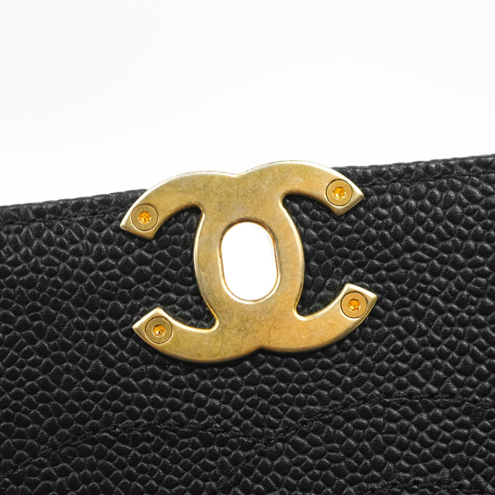Chanel Chic Affinity Small Grained Calfskin Crossbody Bag in Black with Aged Gold Hardware - Perfect for Evening Events & Luxury Fashion Accessories