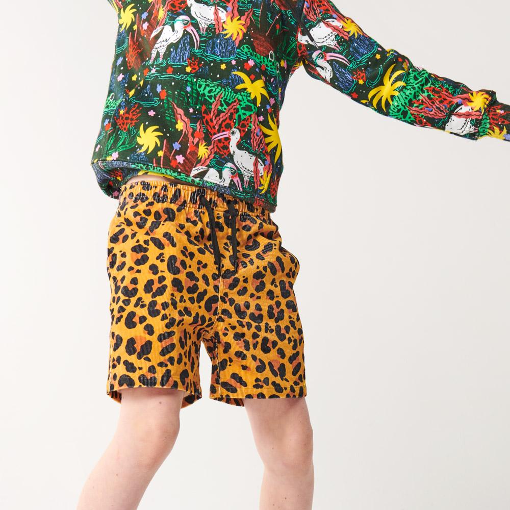 Stylish Tarzan Corduroy Shorts for Men - Comfortable & Trendy Casual Wear for Summer Outings and Beach Vacations