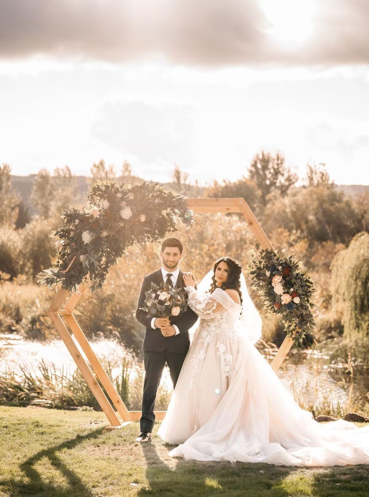 Elegant Off Shoulder Wedding Dress for Bride - Beach Wedding Gown with Puffy Tulle Sleeves & Flowing Train | Perfect for Beach Ceremonies, Vow Renewals and Romantic Photoshoots