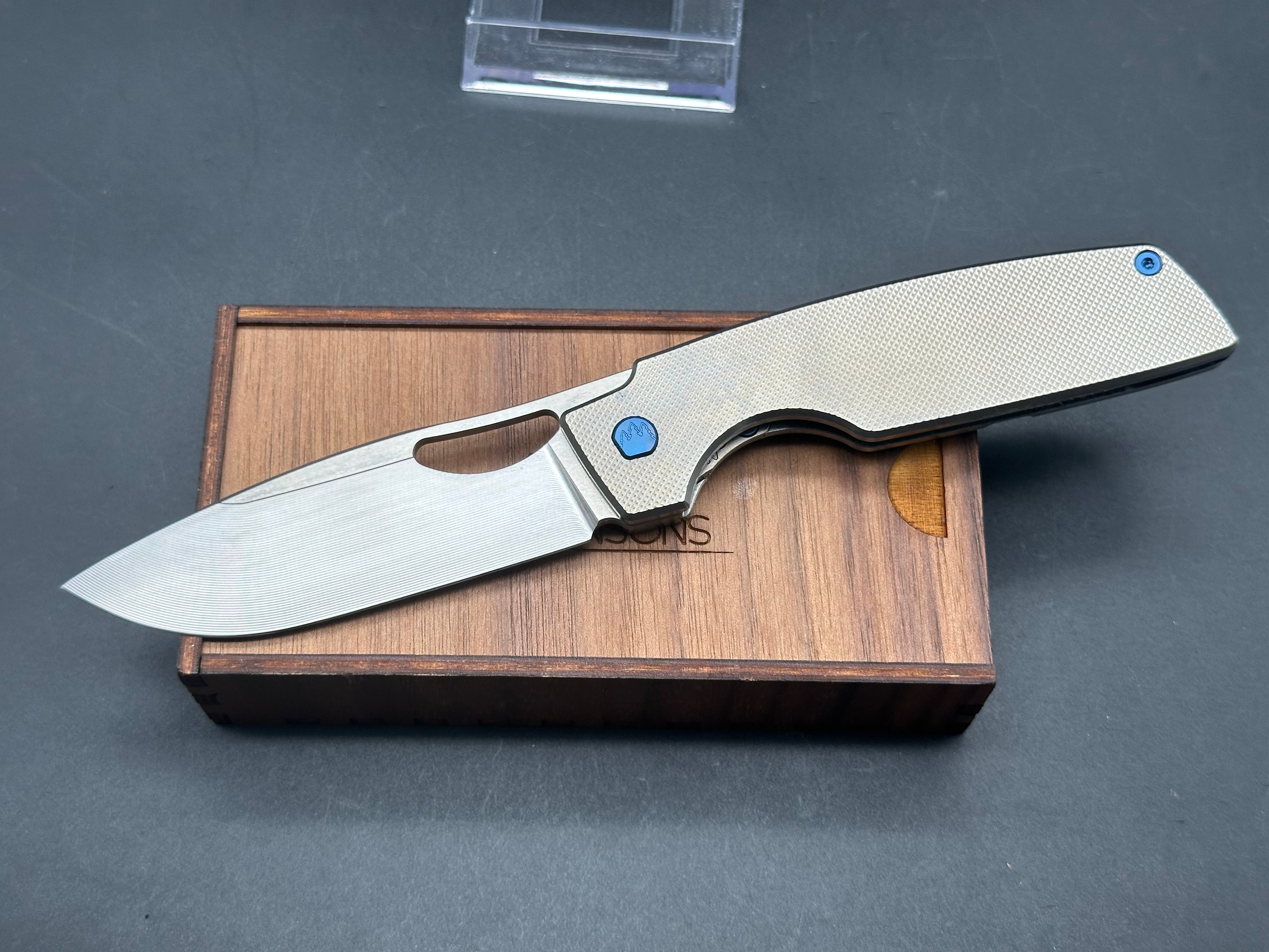 Premium Rob Johnson Cedar Titanium Handle Knife with RWL34 Blade – Perfect for Outdoor Camping, Hunting, and Survival Adventures