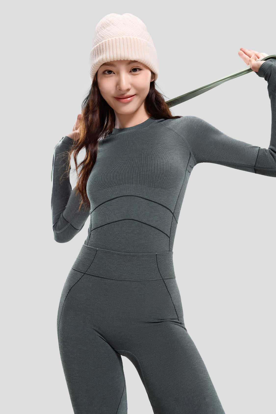 ActiveFlex Women's Sport Performance Set - High-Quality Workout Outfit for Running, Yoga & Gym - Perfect for Active Lifestyles & Fitness Enthusiasts