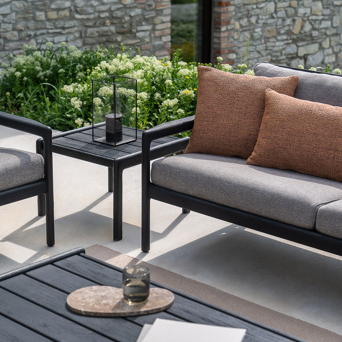 Portable Outdoor Side Table - Lightweight & Durable Patio End Table for Camping, Poolside, and Backyard Relaxation