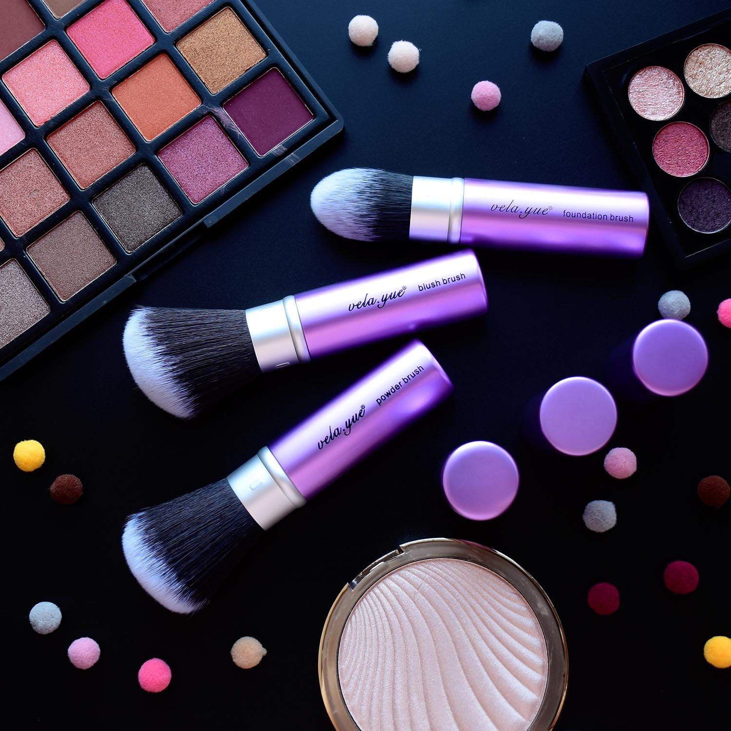 Vela.Yue Retractable Kabuki Brush - Round Powder Makeup Brush for Foundation, Blush & Contouring - Perfect for Travel & On-the-Go Touch Ups
