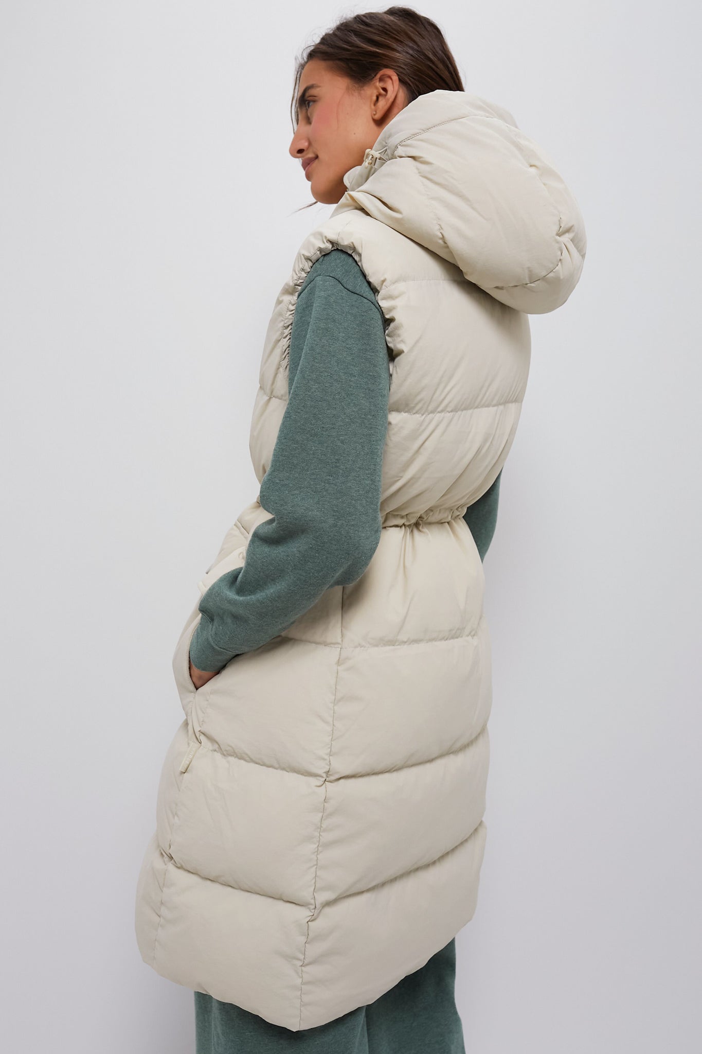 Bone White Irving Down Gilet - Lightweight Warm Vest for Men & Women - Perfect for Outdoor Hiking, Camping & Winter Fashion