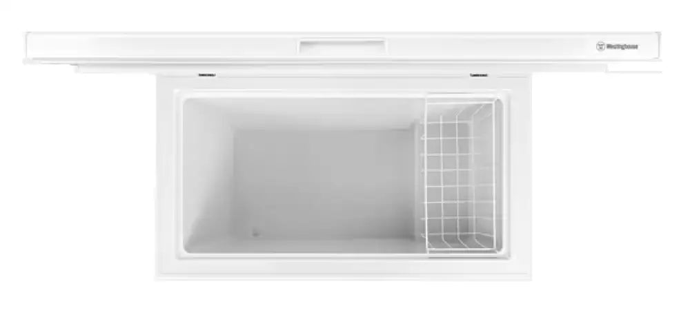 Westinghouse WCM1400WE 145L Chest Freezer - Energy Efficient, Ultra Quiet Deep Freezer for Home, Garage, or Basement - Perfect for Storing Meat, Seafood, and Bulk Food Items