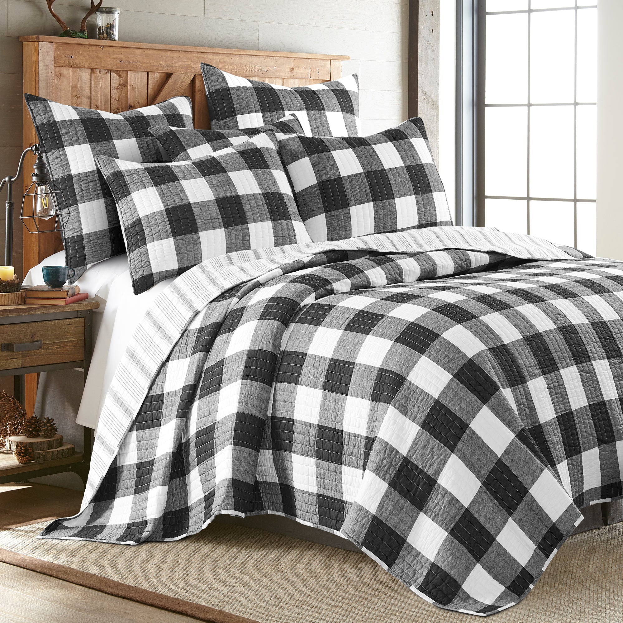 Premium Camden Quilt Set - Soft & Breathable Bedding for All Seasons - Queen/King Size - Perfect for Cozy Nights & Guest Rooms