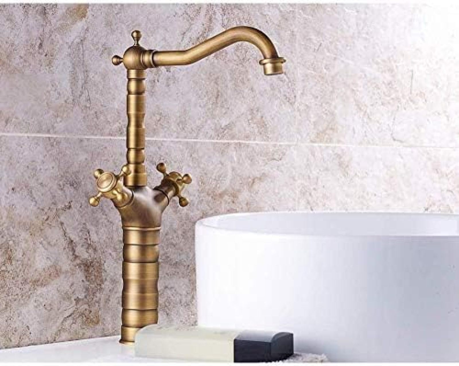 CRJUS Brass Kitchen Faucet with Swivel Spout - Hot & Cold Water Mixer Tap for Sink, Basin - Perfect for Modern Kitchen & Bathroom Renovation
