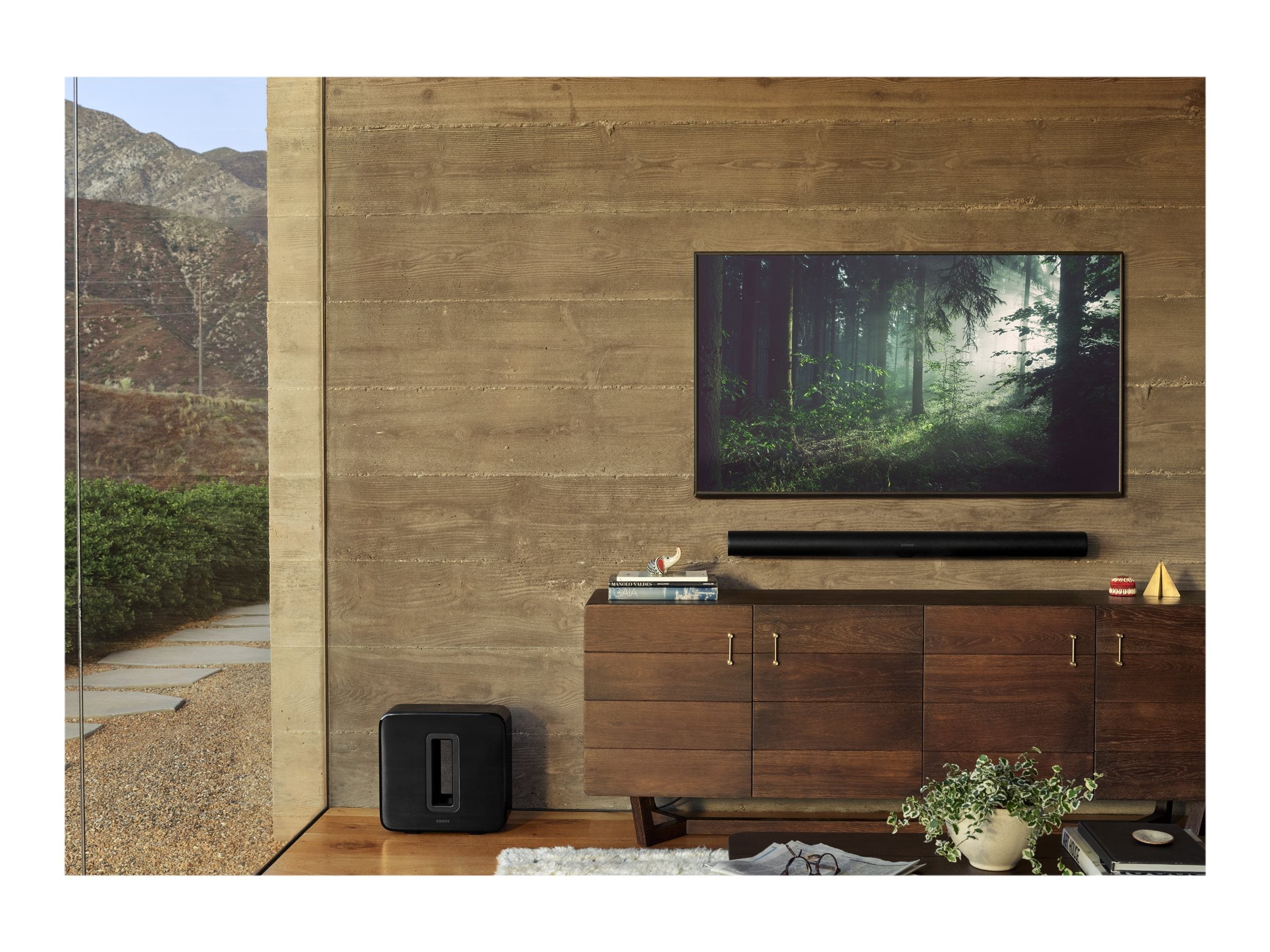 Sonos Arc Soundbar - Premium Dolby Atmos Home Theater Speaker for TV, Movies & Music - Perfect for Living Room & Home Entertainment Systems
