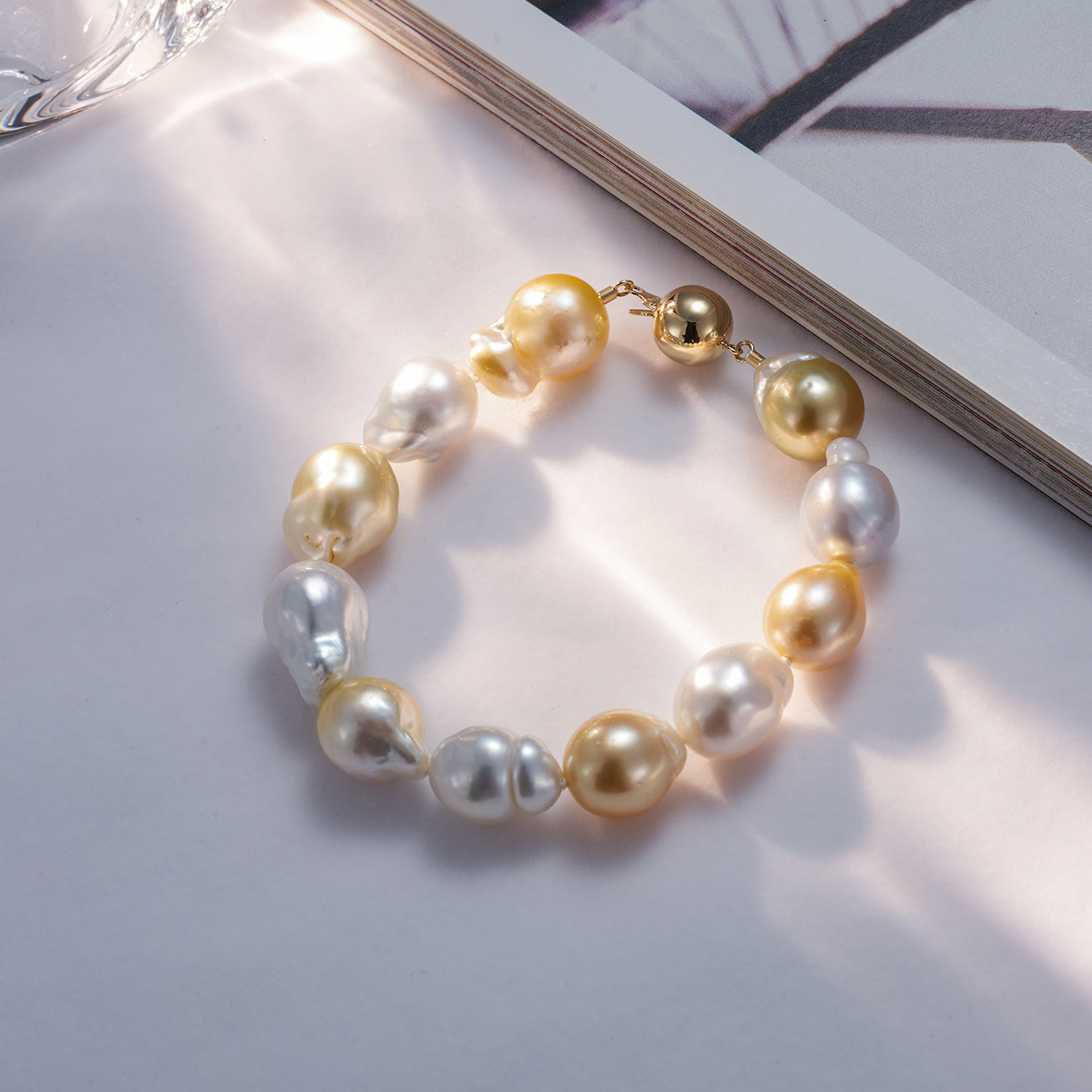 18K Gold Baroque South Sea Pearl Bracelet KB00027 – Elegant Jewelry for Women, Perfect for Weddings, Parties & Special Occasions