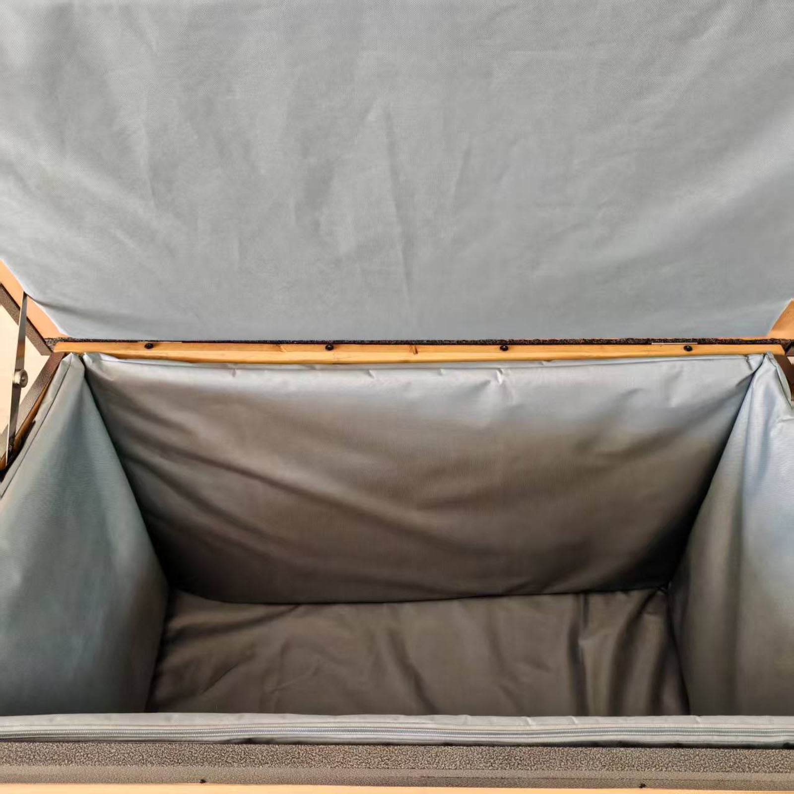 Heavy-Duty Winter Insulation Liner for Dog Kennels - Waterproof & Thermal Canvas Cover - Perfect for Outdoor Pet Houses, Garages, and Barns in Cold Weather