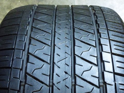 Dunlop SP Sport 5000 Performance Radial Tire - 245/40R19 94V - High-Performance Tires for Sports Cars & Luxury Vehicles - Perfect for High-Speed Driving & Wet Road Conditions