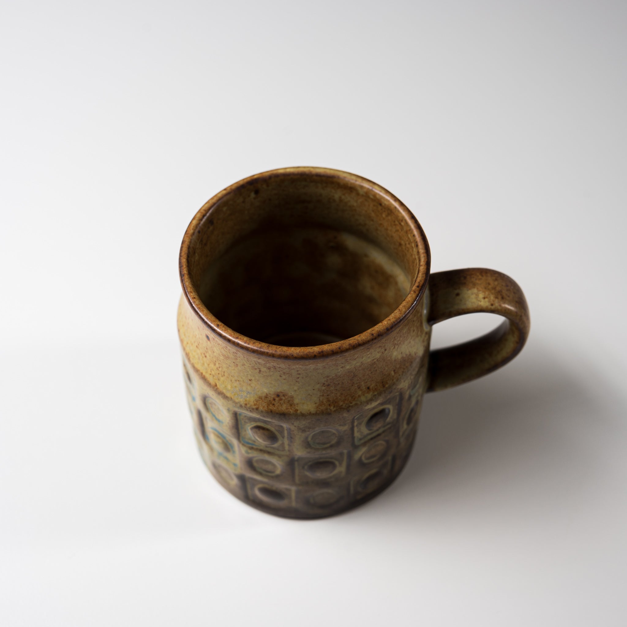 Seto Ware KASHIWA Dot Small Mug Cup - 140ml Japanese Ceramic Tea Cup for Coffee, Tea & Matcha - Perfect for Home, Office & Gifts
