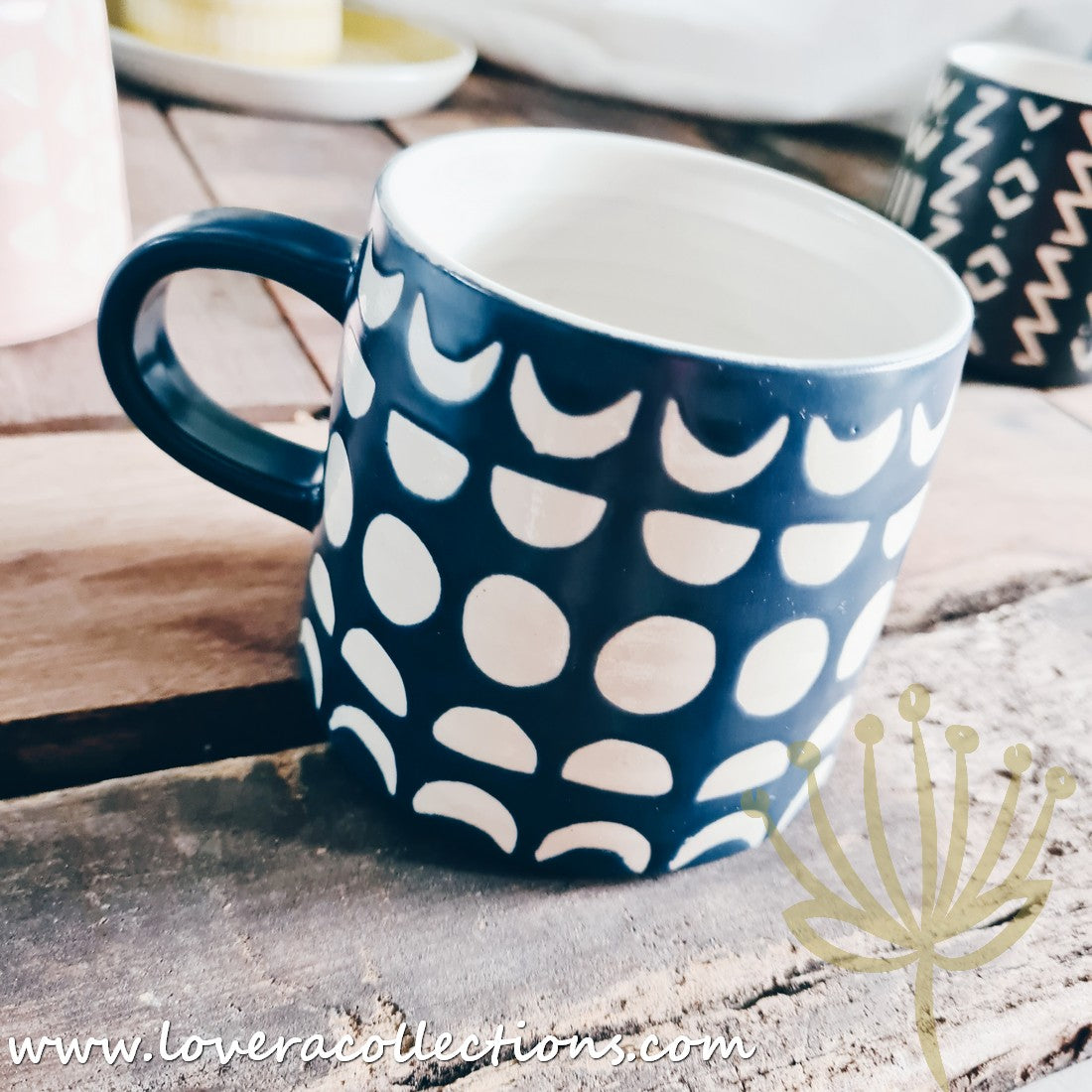 Groovy Embossed Dinnerware Set - 70% Off Clearance Sale | Elegant Tableware for Parties, Weddings & Home Decor